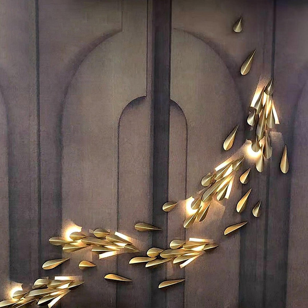 Avynis Applique Murale Abstraite Laiton - Neutralighting