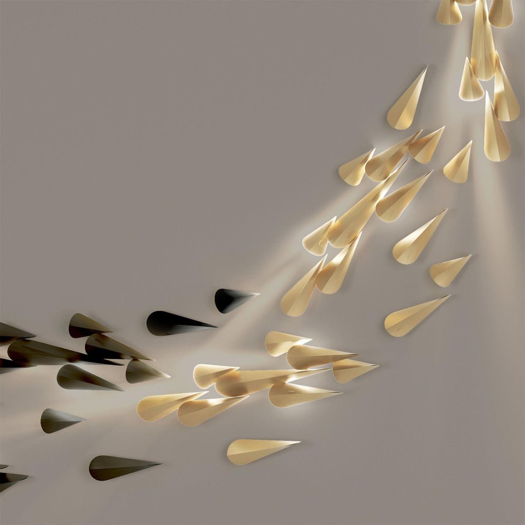 Avynis Applique Murale Abstraite Laiton - Neutralighting