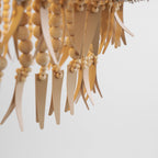 Odette Lustre en Bois et Perles de Noix de Coco - Neutralighting