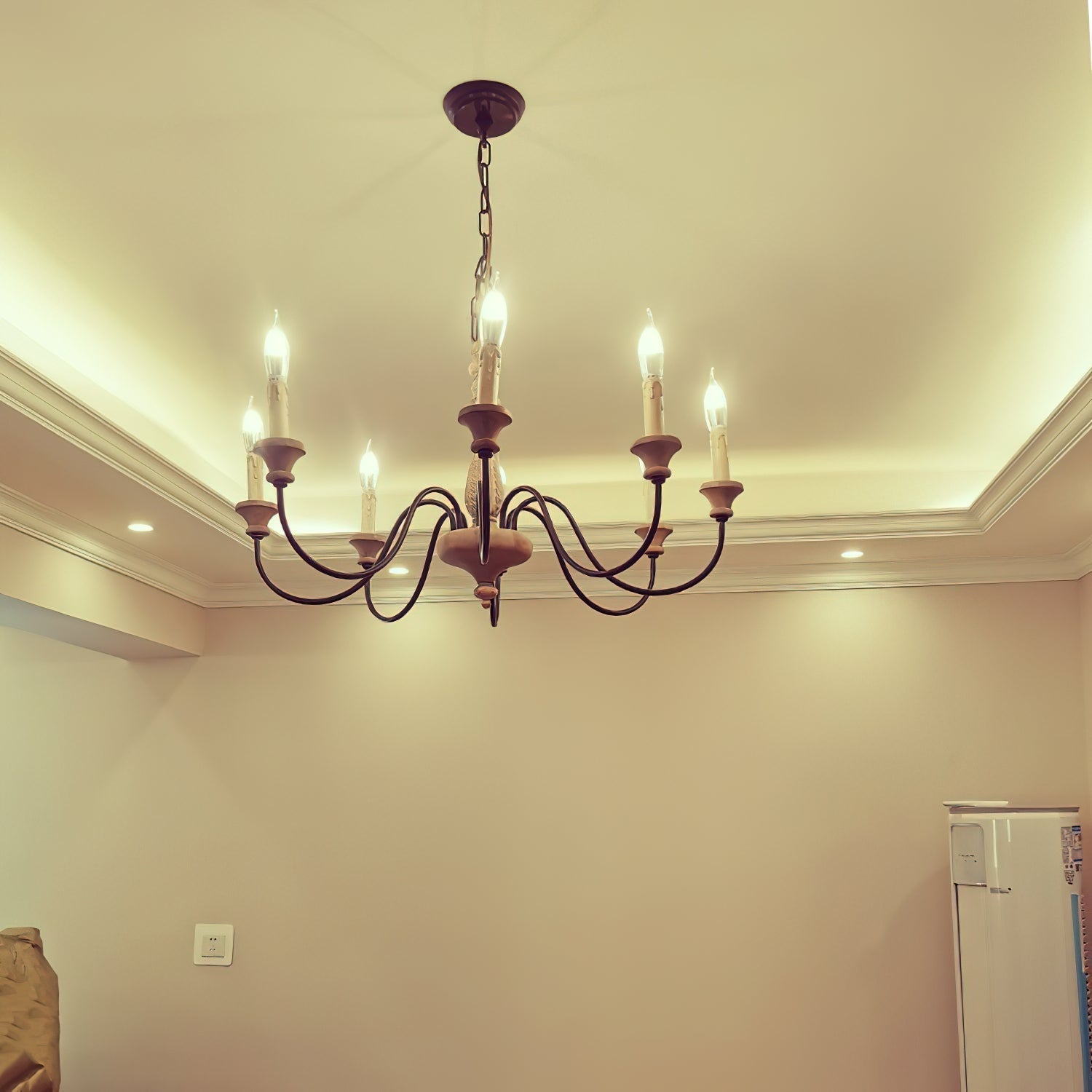 Ljomuvyi Lustre Traditionnel En Métal Et Bois De Style Ferme - Neutralighting