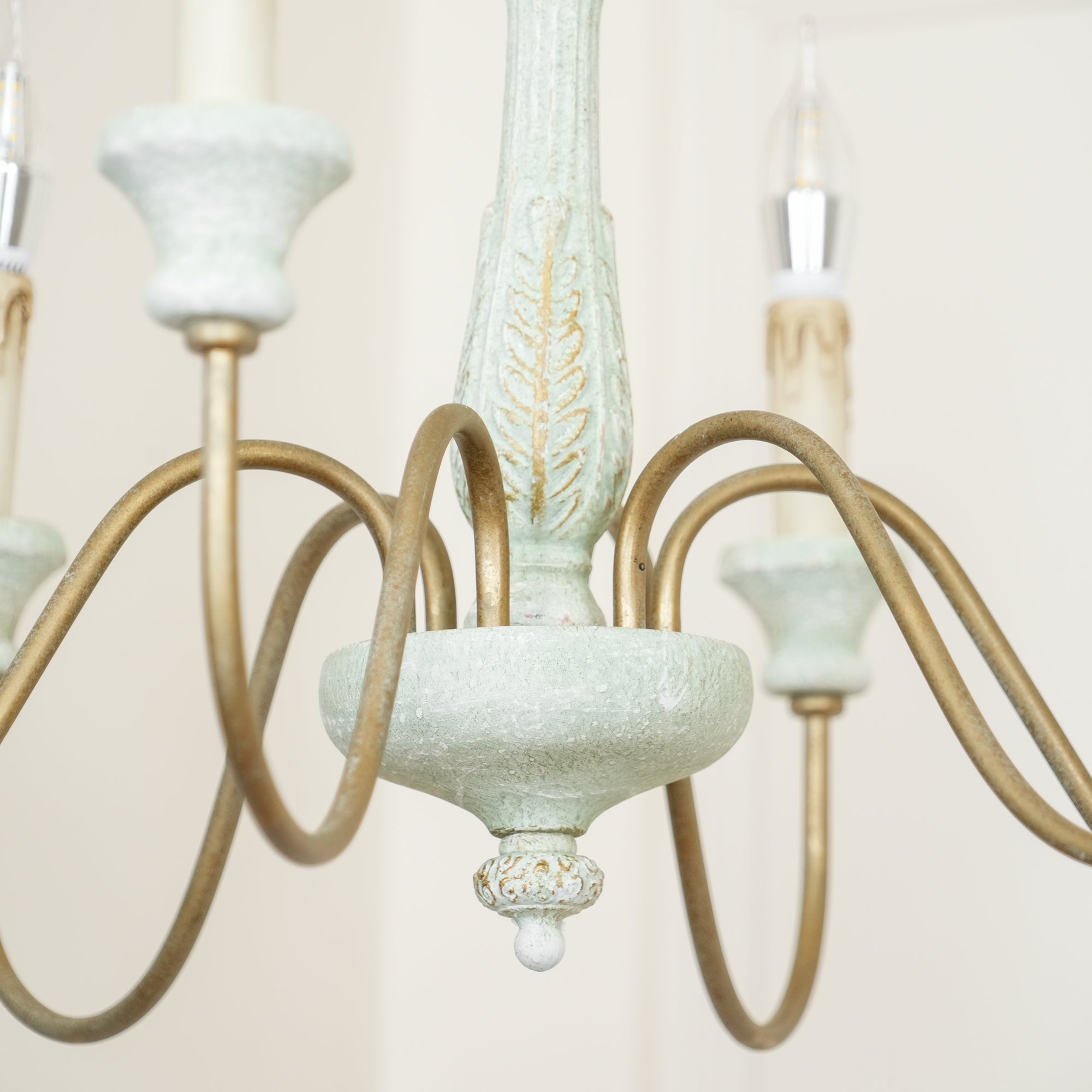 Ljomuvyi Lustre Traditionnel En Métal Et Bois De Style Ferme - Neutralighting