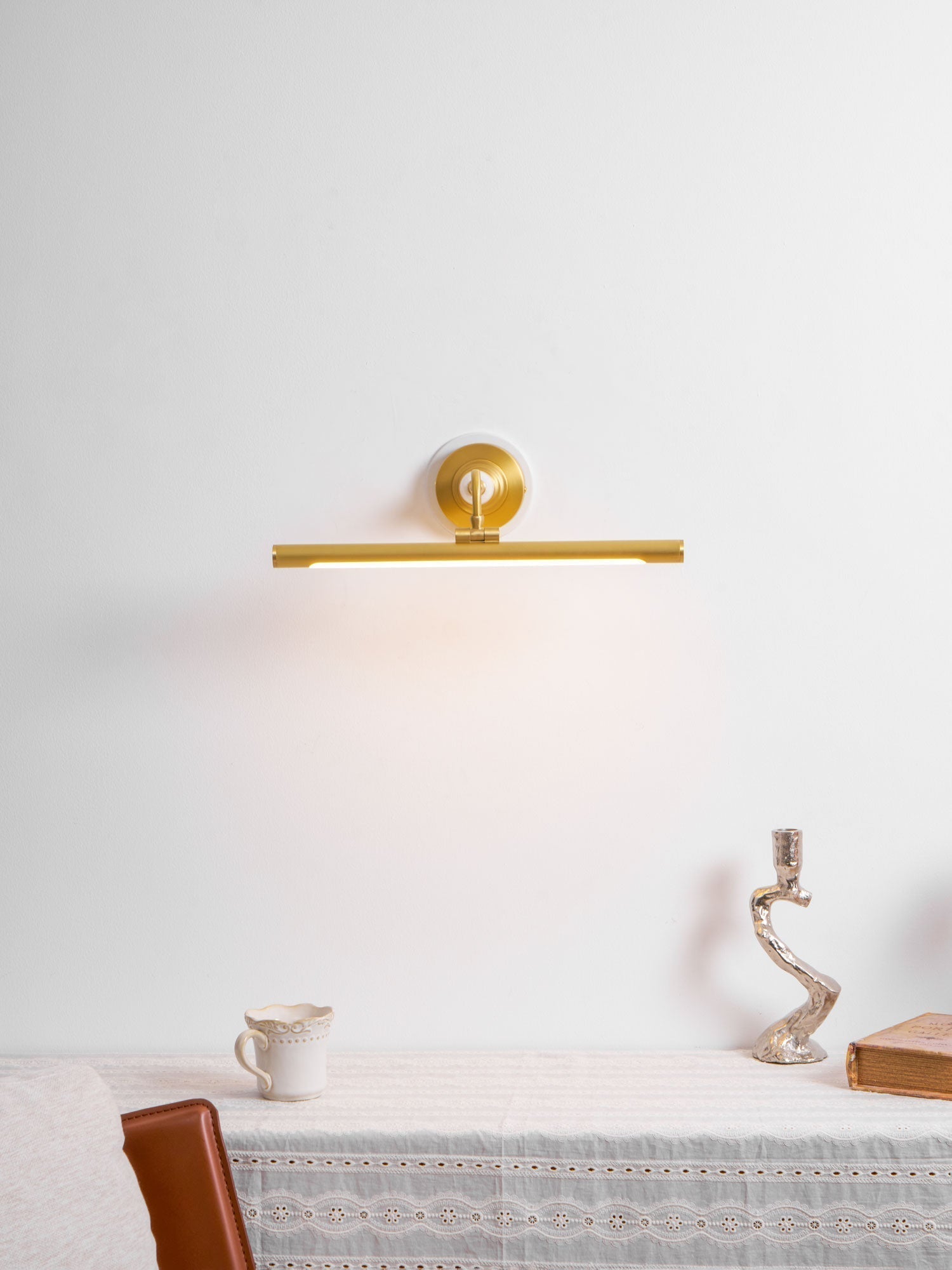 Stellar Applique Murale Linéaire Élégante - Neutralighting