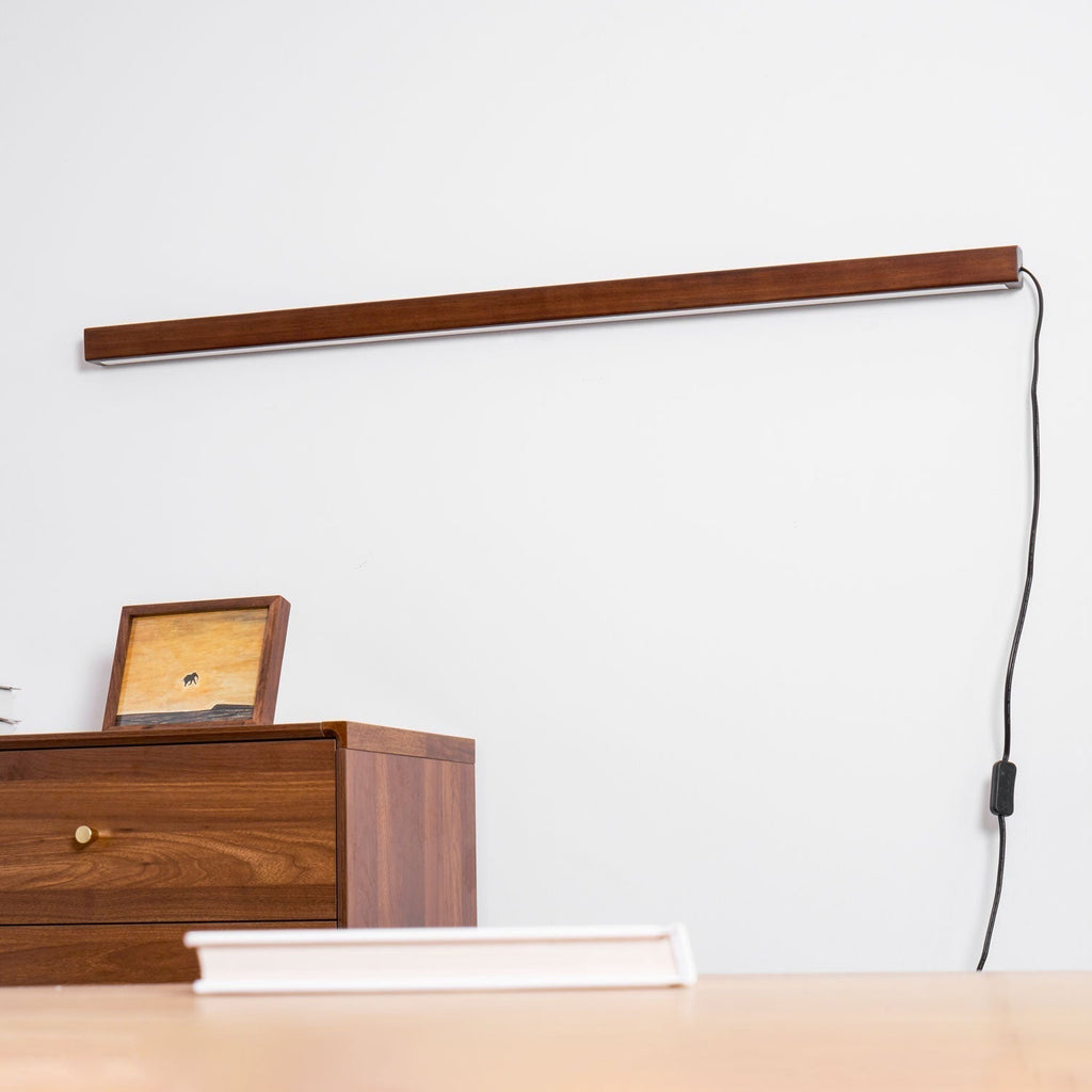 Lustra Wall Lamp Linear Wood Plug In - Neutralighting