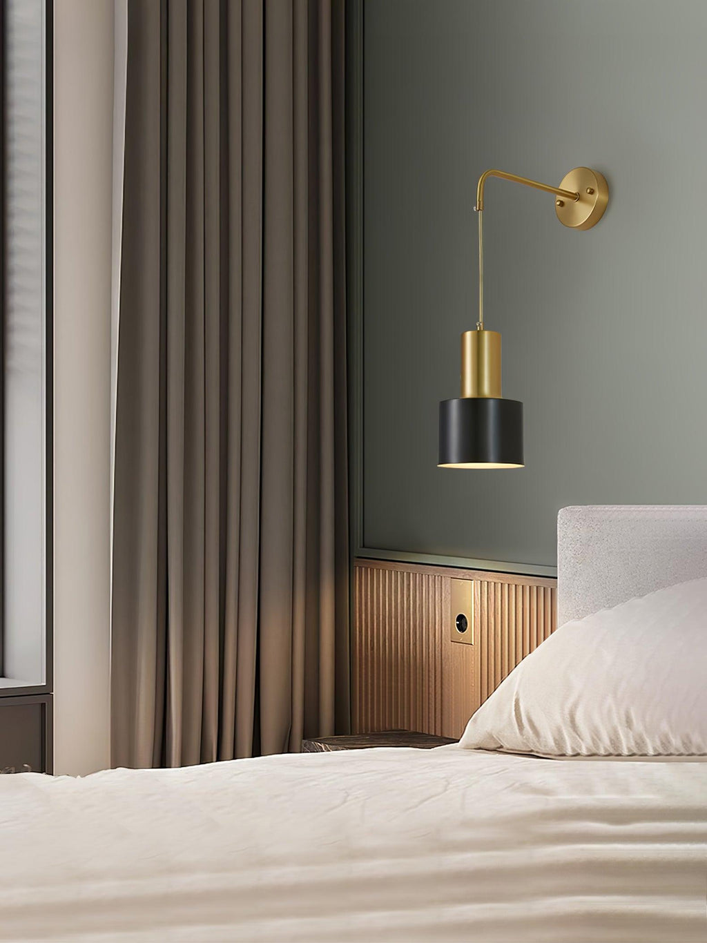 Alvina Applique Murale Moderne Minimaliste en Laiton - Neutralighting