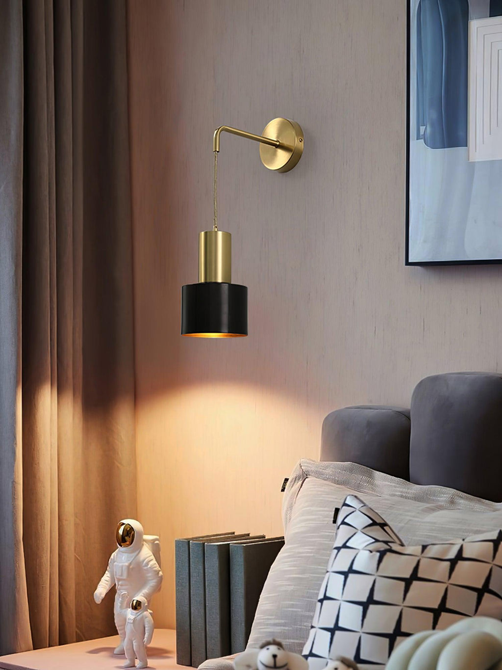 Alvina Applique Murale Moderne Minimaliste en Laiton - Neutralighting