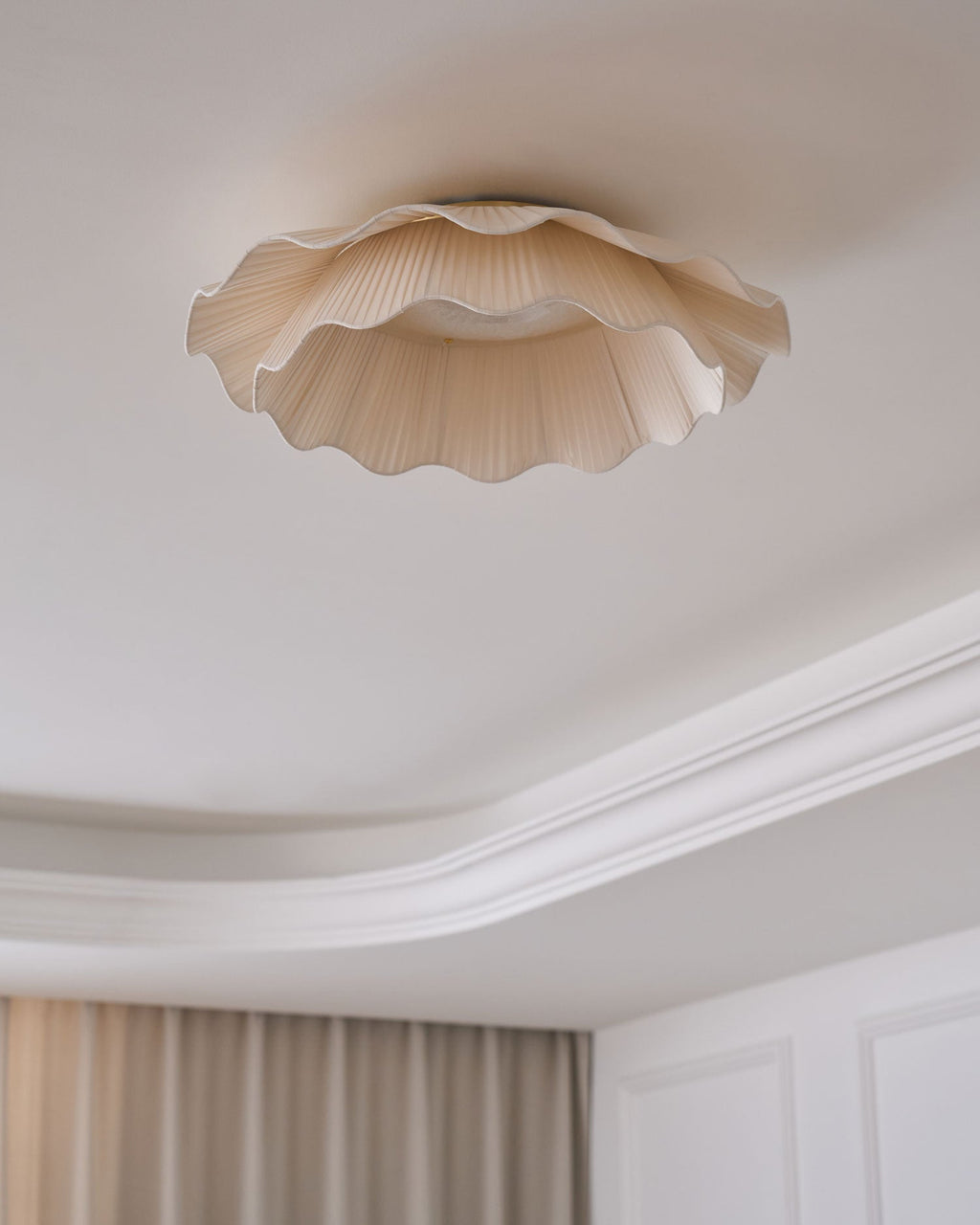 Mylirira Plafonnier en Laiton Tissu Vague Élégance Premium - Neutralighting