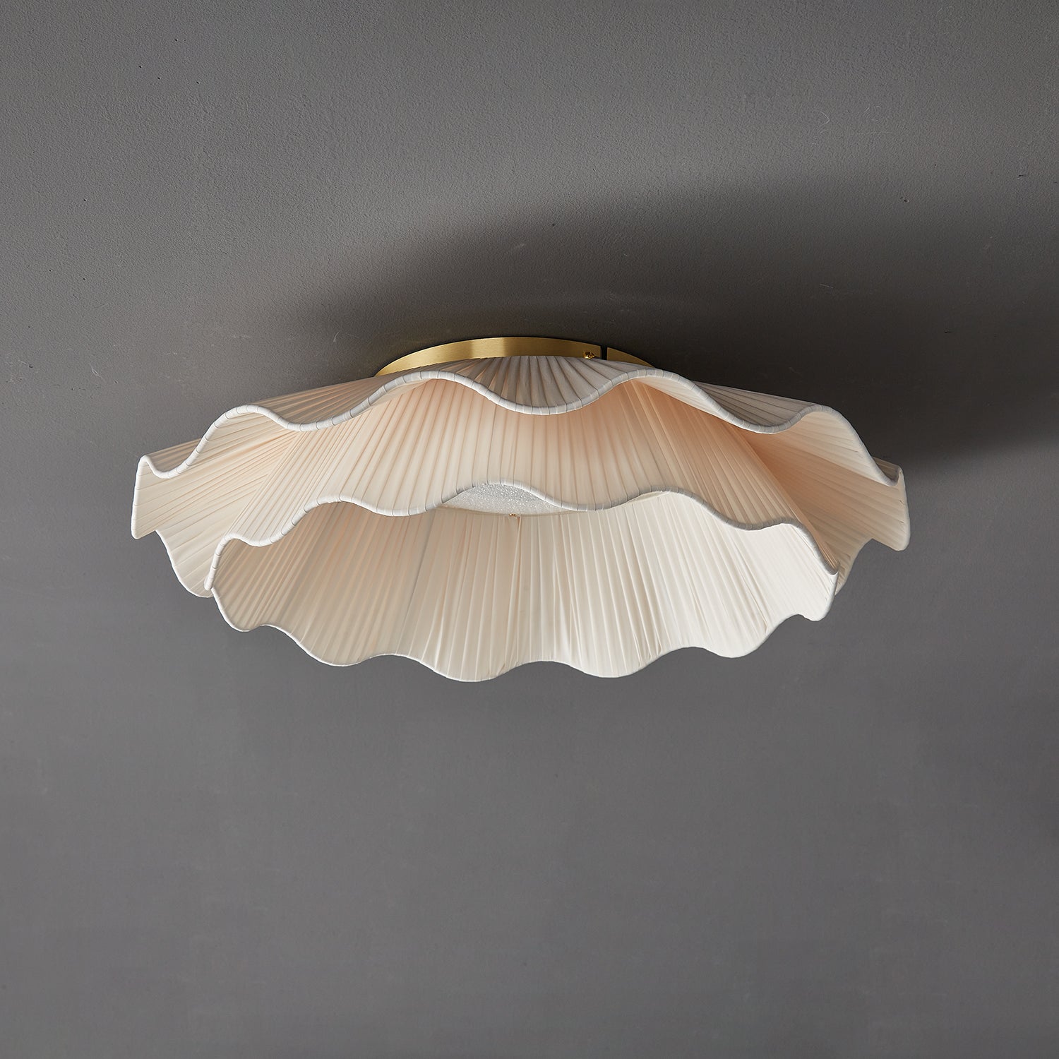 Tirah Plafonnier en tissu ondulé - Neutralighting
