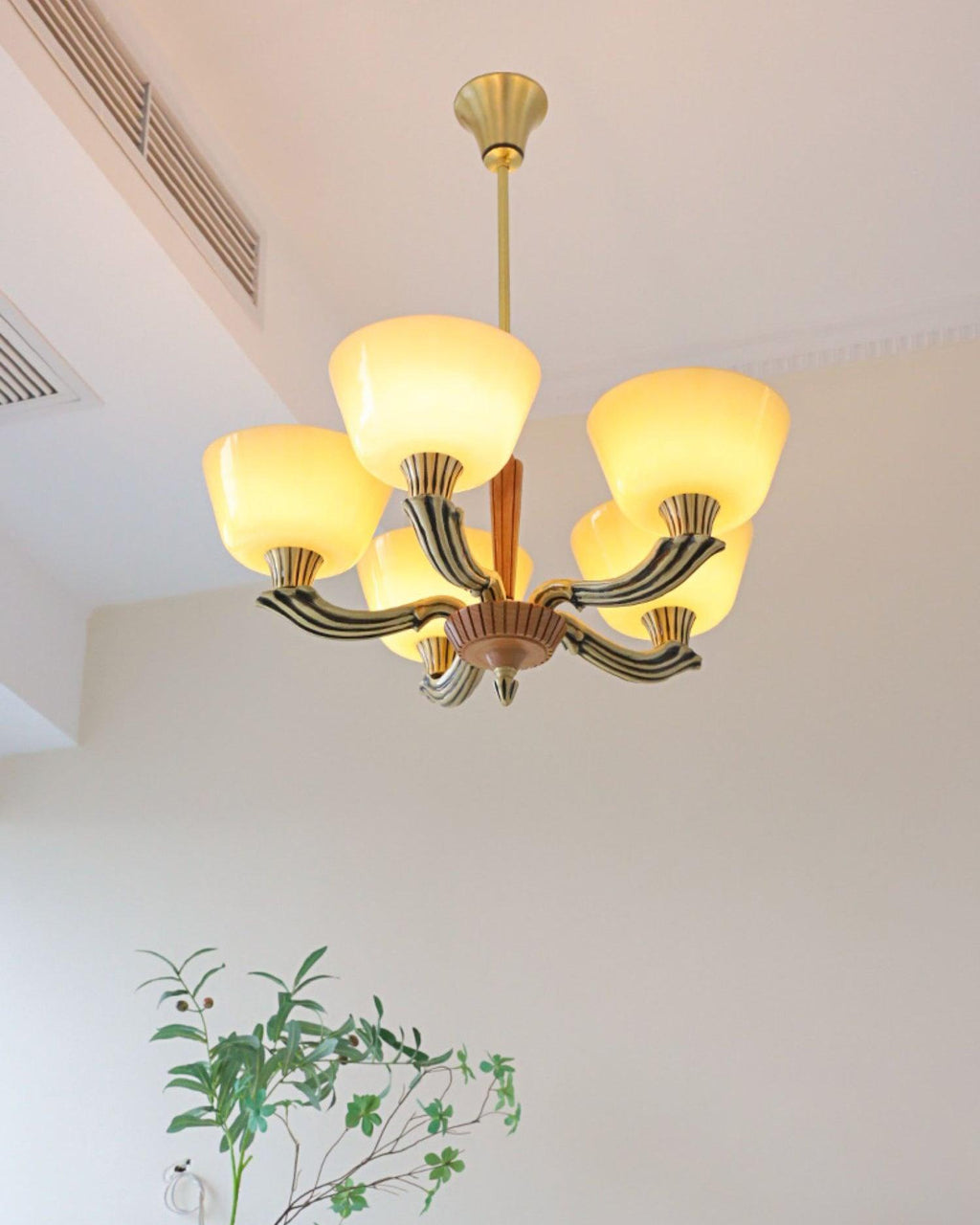 Lustra Chandelier Vintage à Abat-jour Évasé - Neutralighting