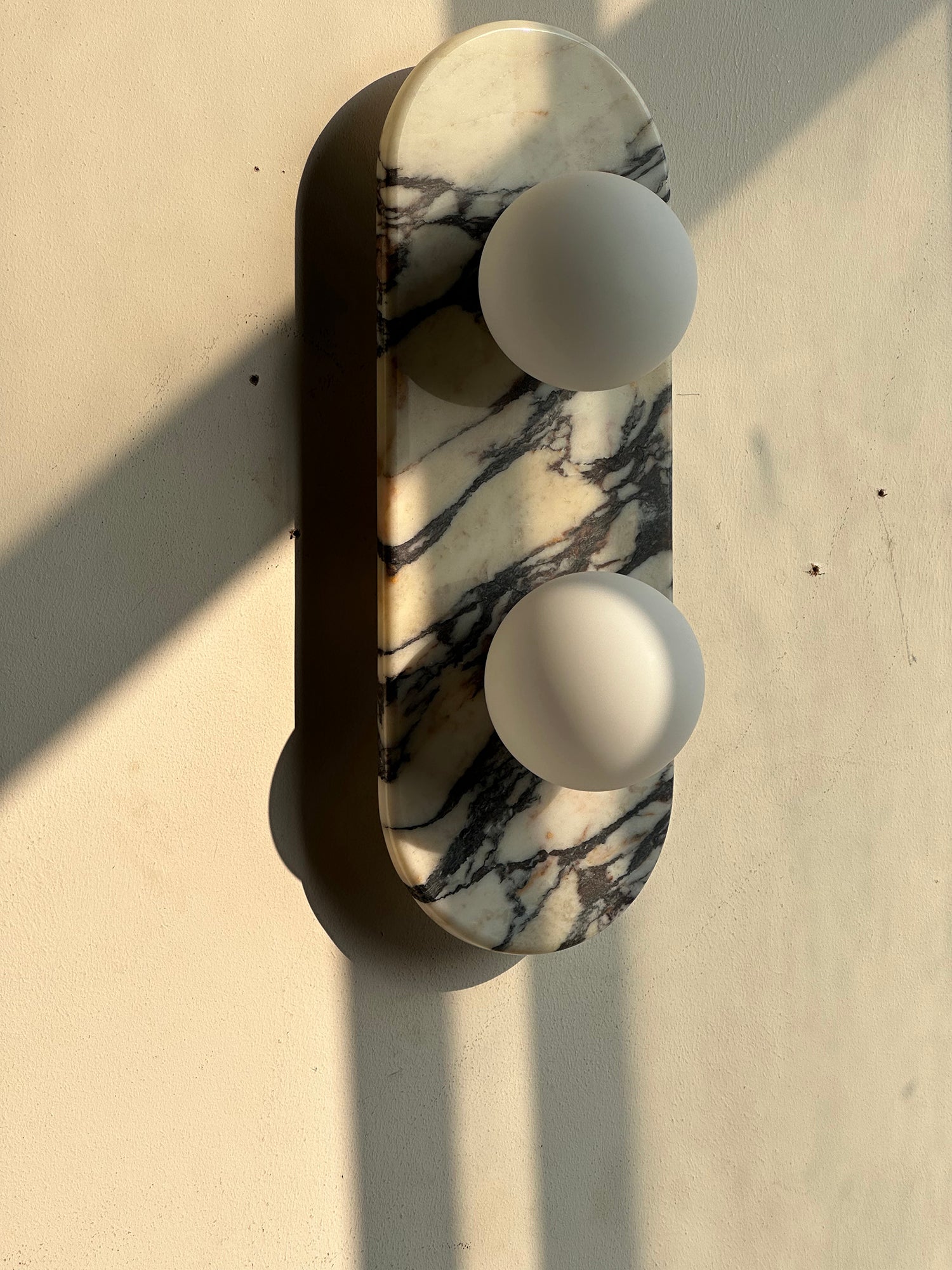 Alvuvyo Élégance Moderne Marbre Applique Murale - Neutralighting