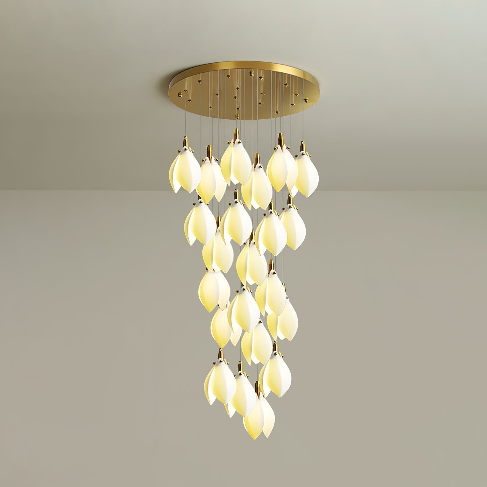 Caphayra Chandelier en Céramique Florale et Laiton - Neutralighting