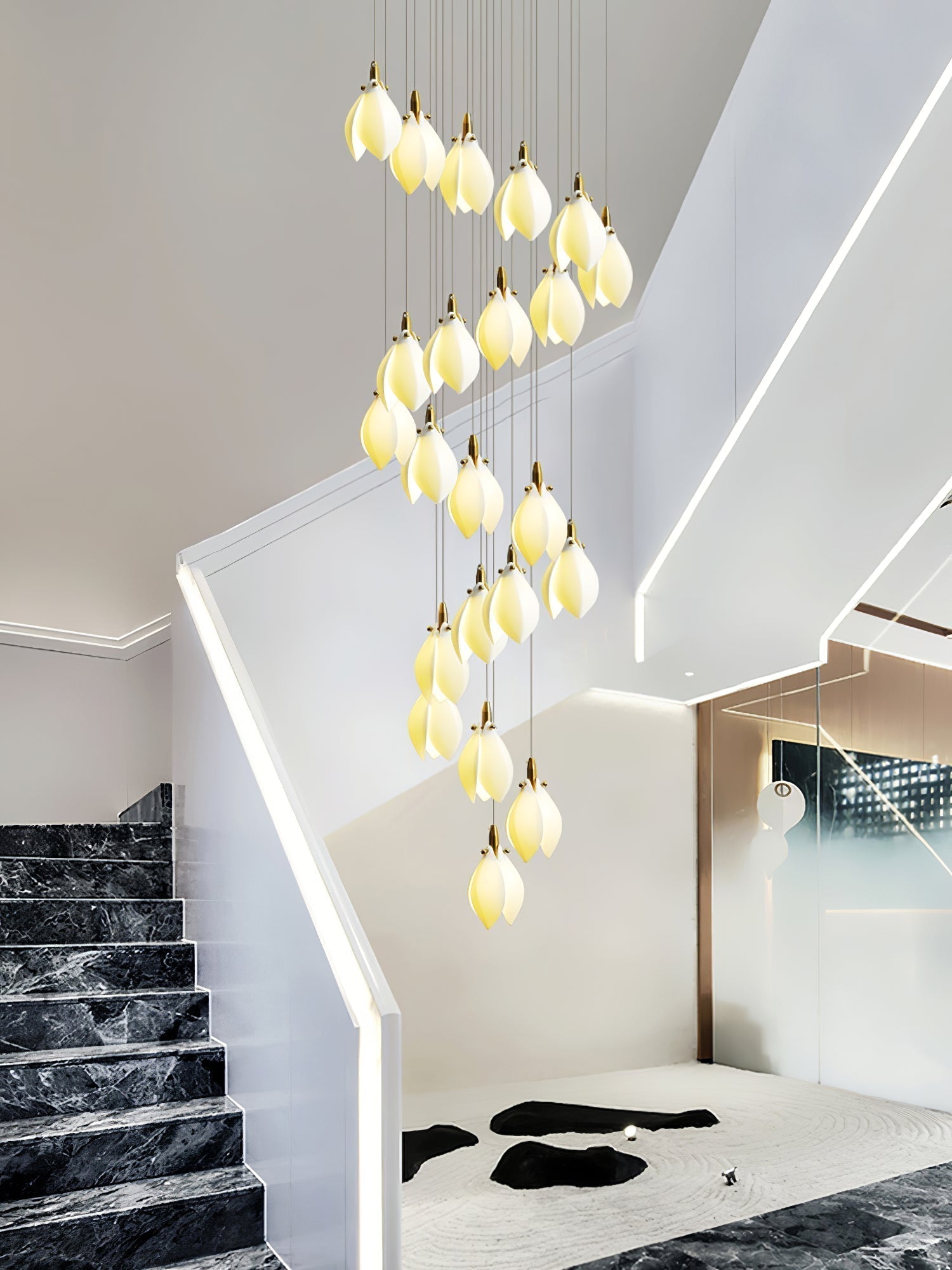 Caphayra Chandelier en Céramique Florale et Laiton - Neutralighting