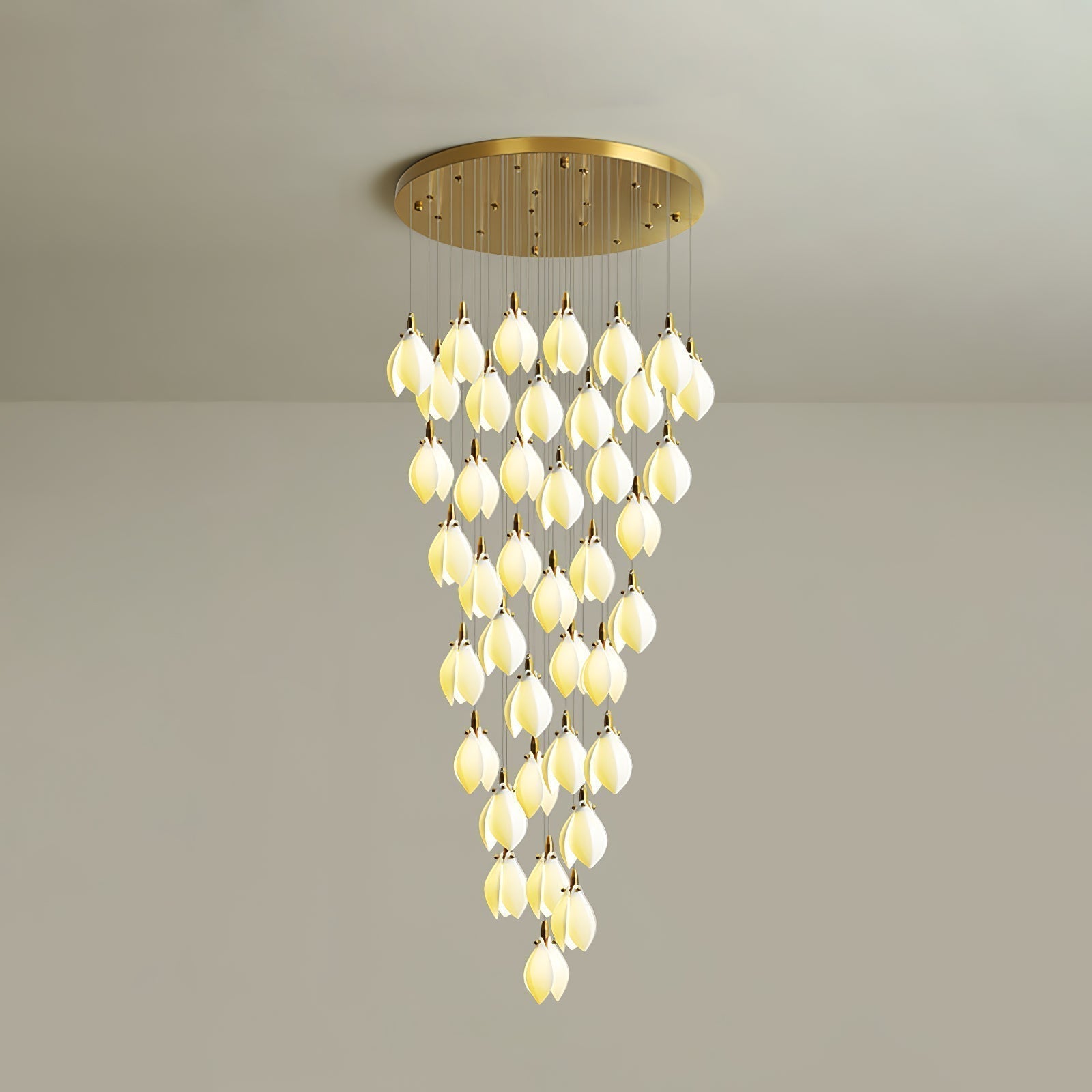 Caphayra Chandelier en Céramique Florale et Laiton - Neutralighting