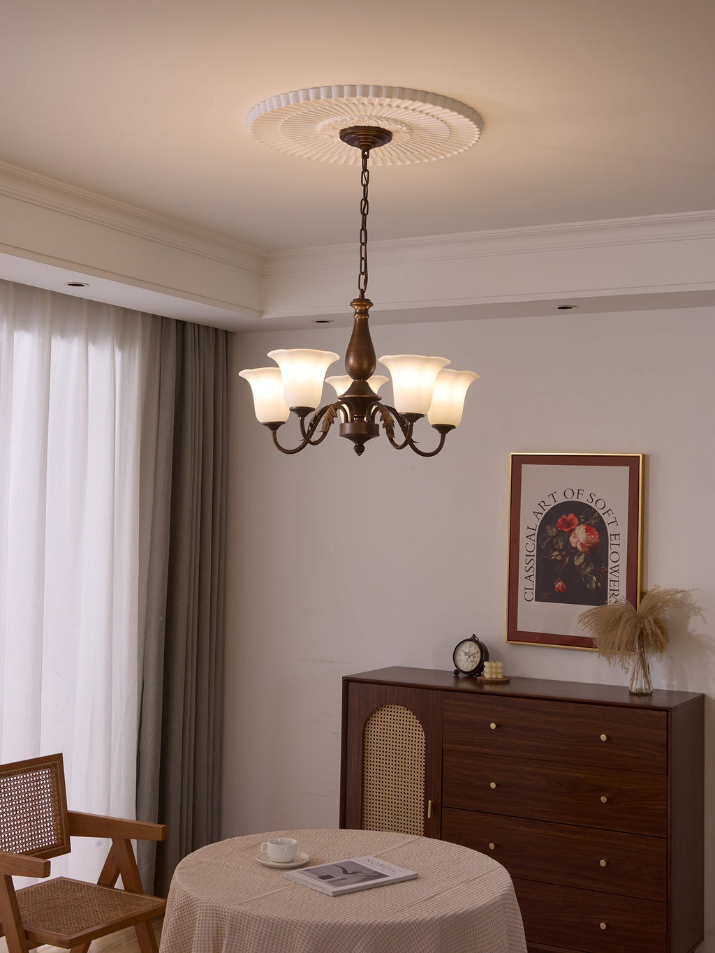 Uveleth Chandelier Verre Élégance Traditionnelle - Neutralighting