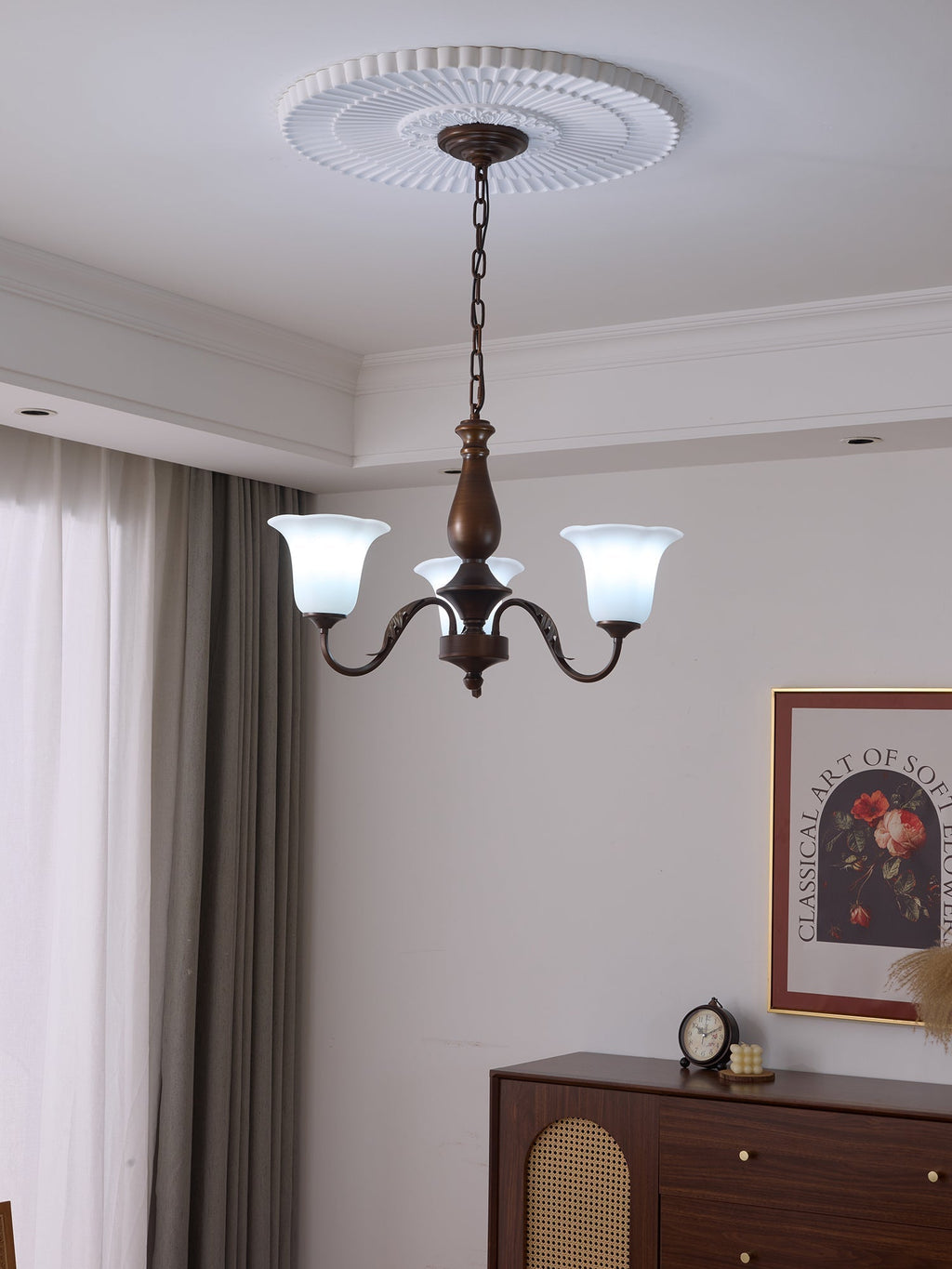 Uveleth Chandelier Verre Élégance Traditionnelle - Neutralighting