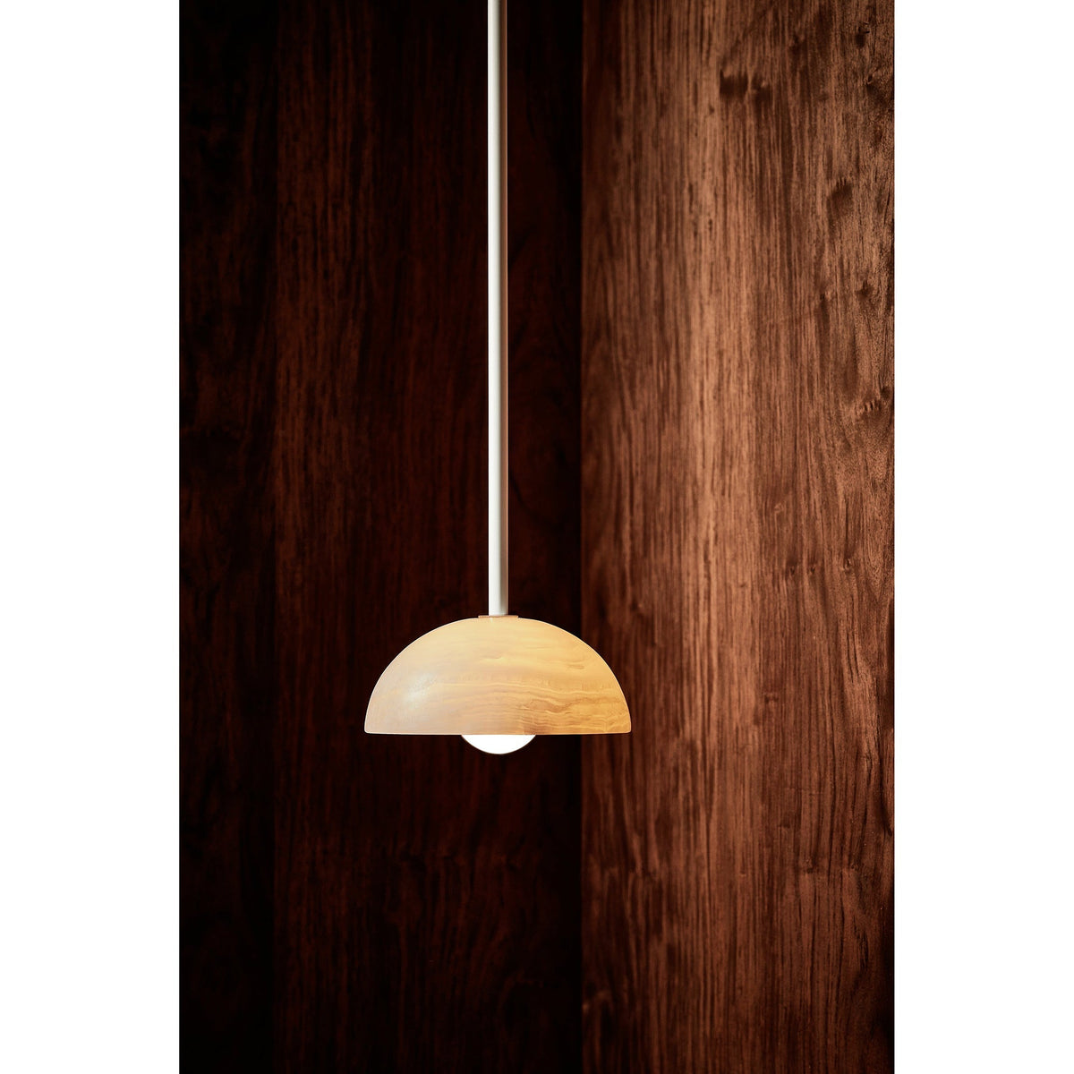 Aurelia Moderne Minimaliste Élégance Laiton Métal Verre Suspension - Neutralighting