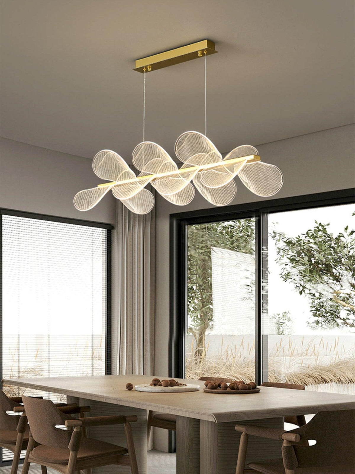 Lustra Chandelier Bain Fleurs Volantes Acrylique - Neutralighting