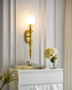 Nara Applique Murale Classique Élégante en Laiton - Neutralighting