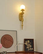 Nara Applique Murale Classique Élégante en Laiton - Neutralighting