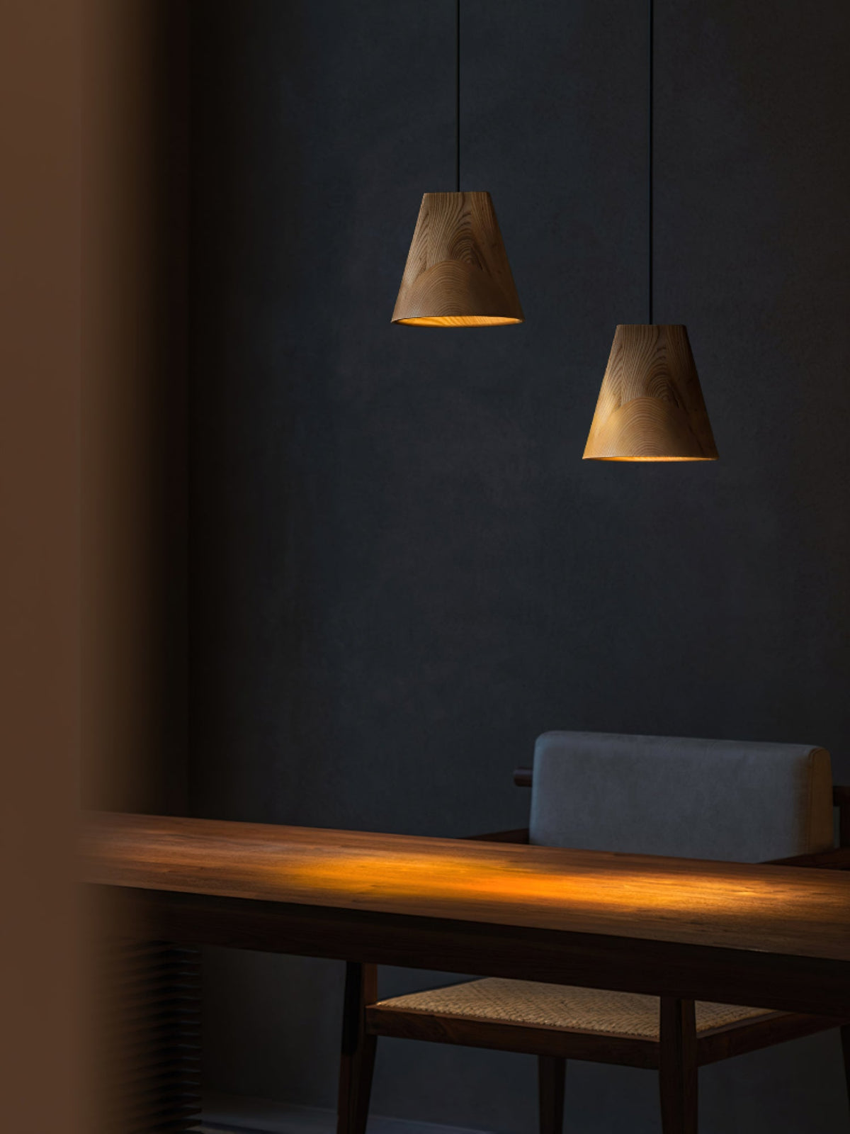 Ivarara Suspension Bois Asymétrique - Neutralighting