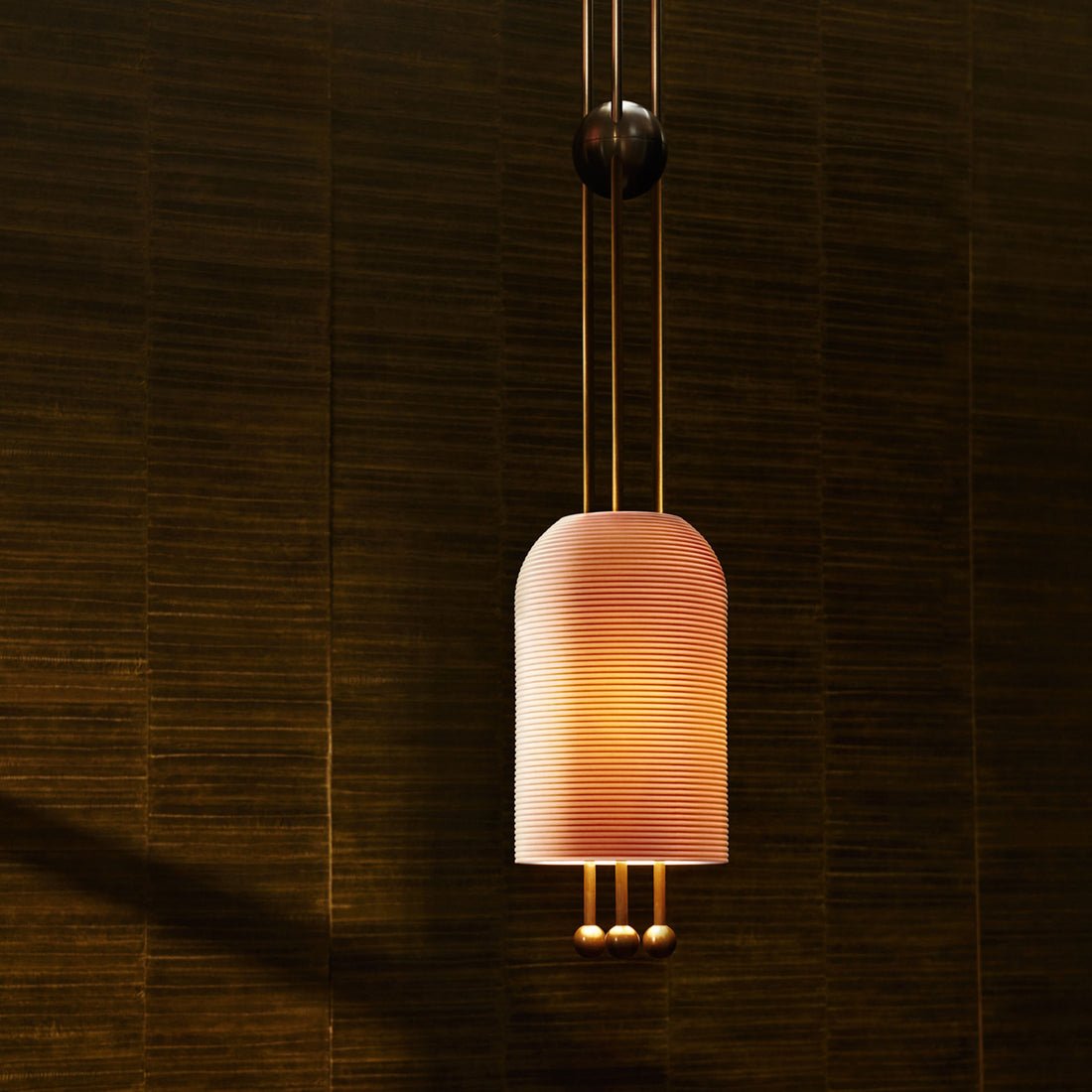 Voloraris Lampe Pendante en Verre Élégance Traditionnelle - Neutralighting