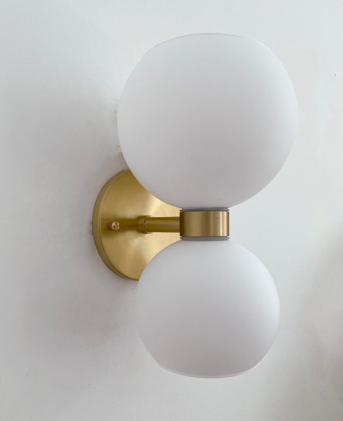 Avynion Applique Murale Art Nordique Moderne en Verre - Neutralighting