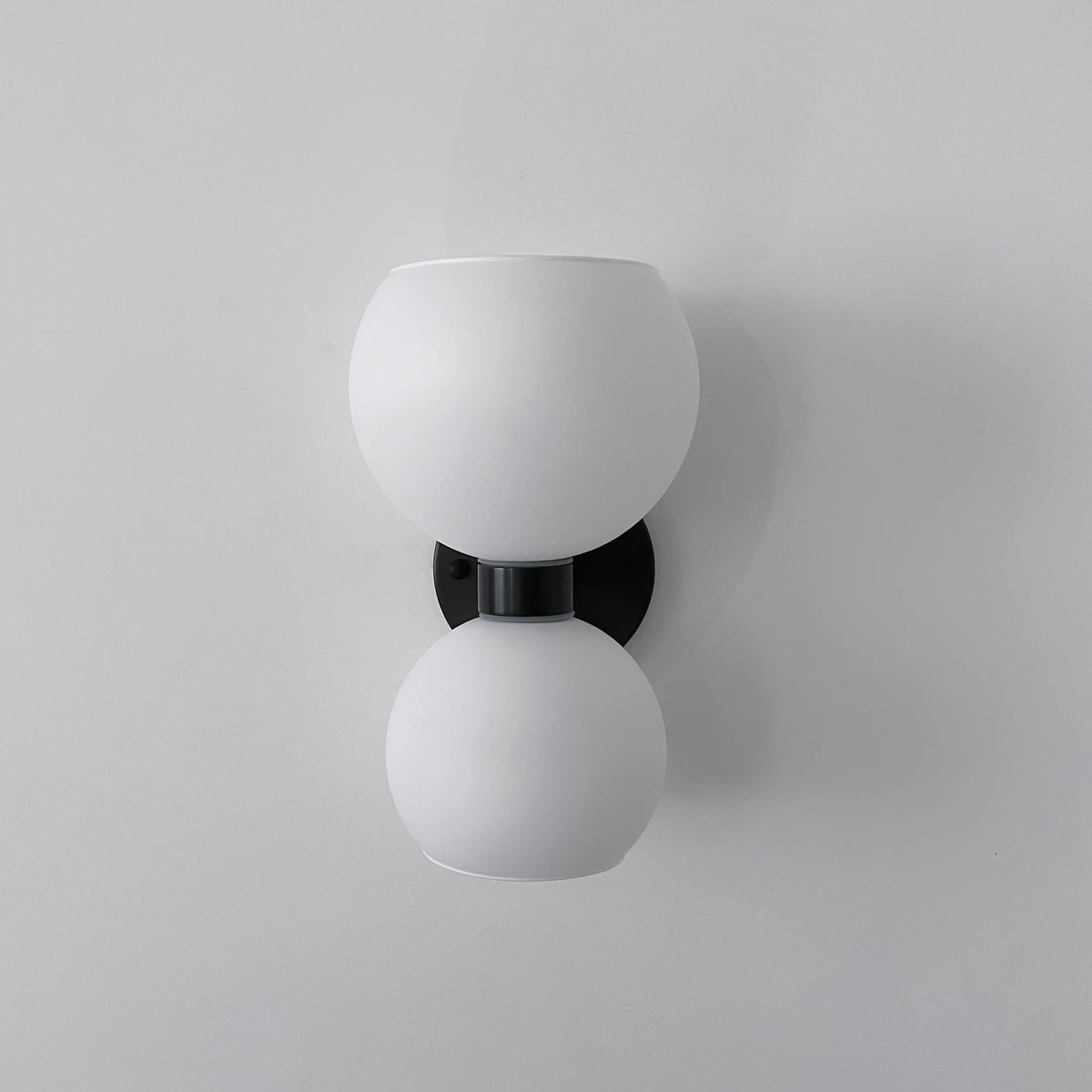 Avynion Applique Murale Art Nordique Moderne en Verre - Neutralighting
