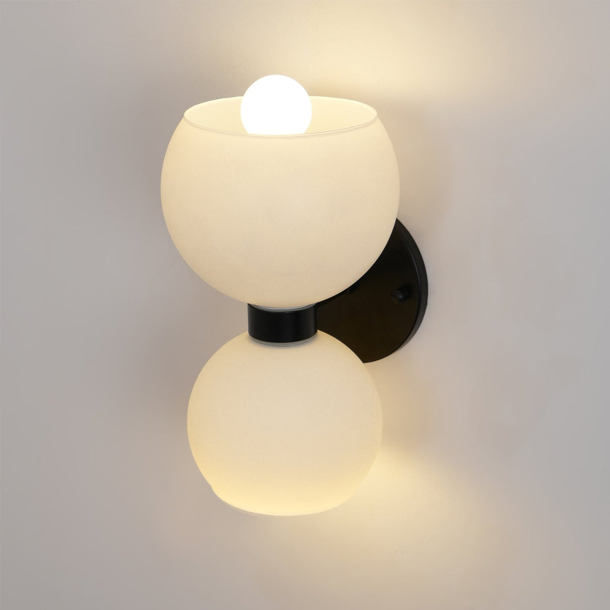 Avynion Applique Murale Art Nordique Moderne en Verre - Neutralighting
