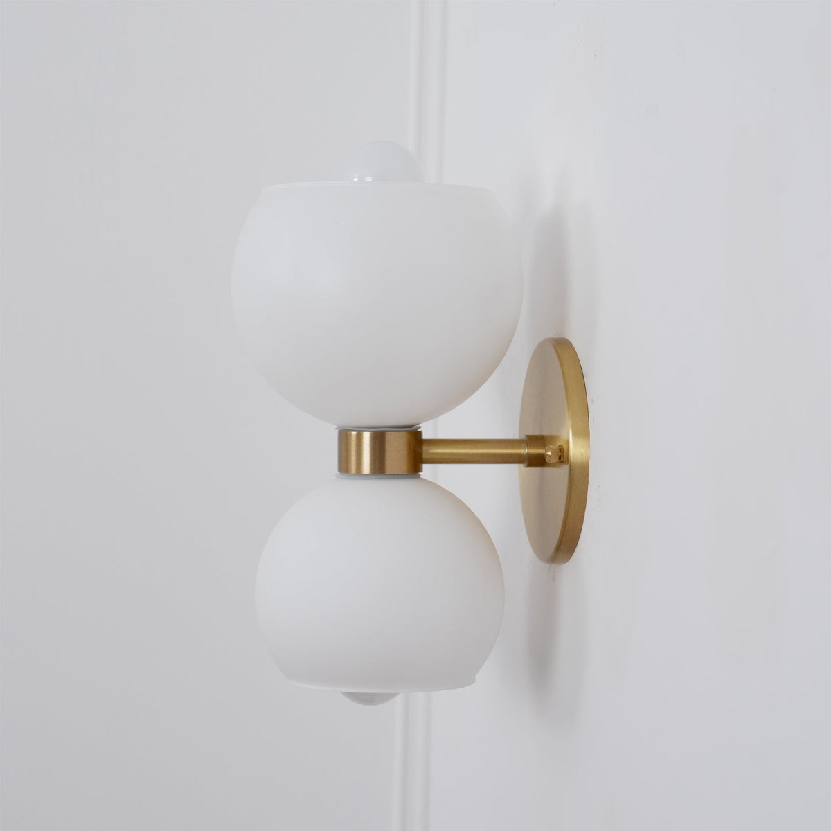 Avynion Applique Murale Art Nordique Moderne en Verre - Neutralighting