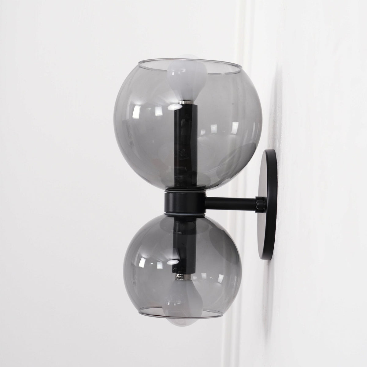 Avynion Applique Murale Art Nordique Moderne en Verre - Neutralighting