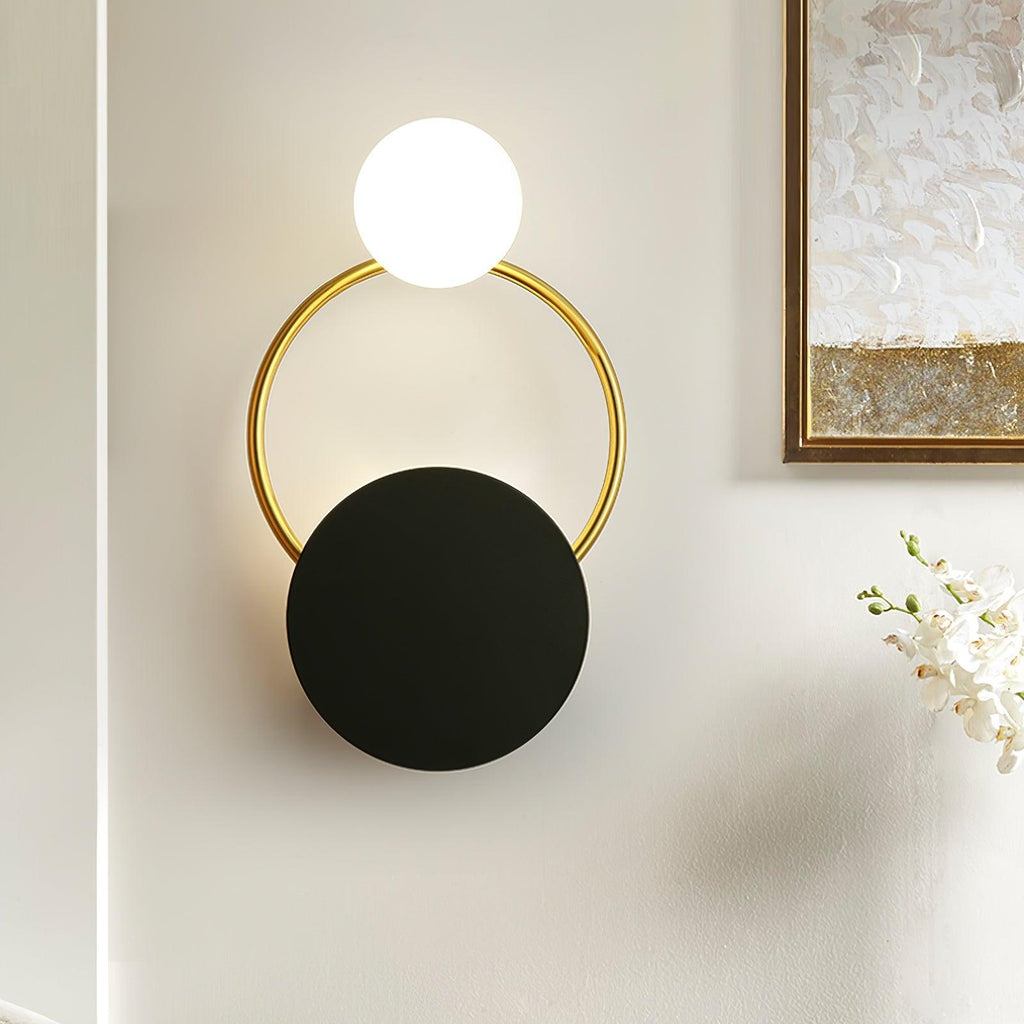 Arisha Applique Murale LED Moderne à Triple Anneau, Métal/Verre, Noir/Or, Chambre à Coucher - Neutralighting