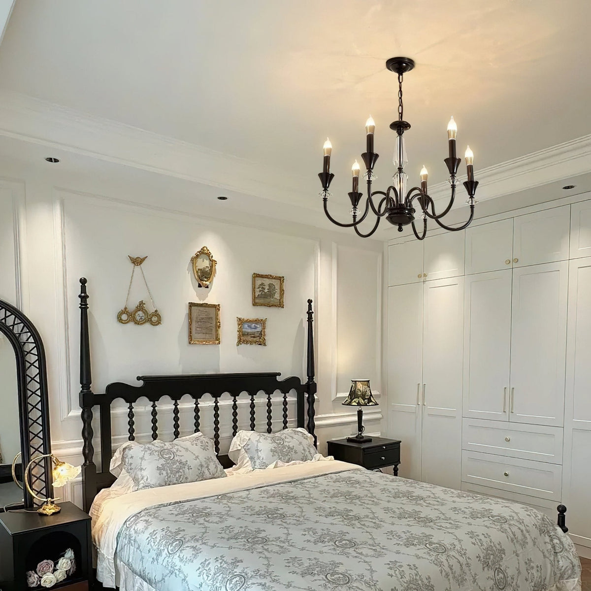 Lustra Chandelier Noir & Cristal Candelabre - Neutralighting