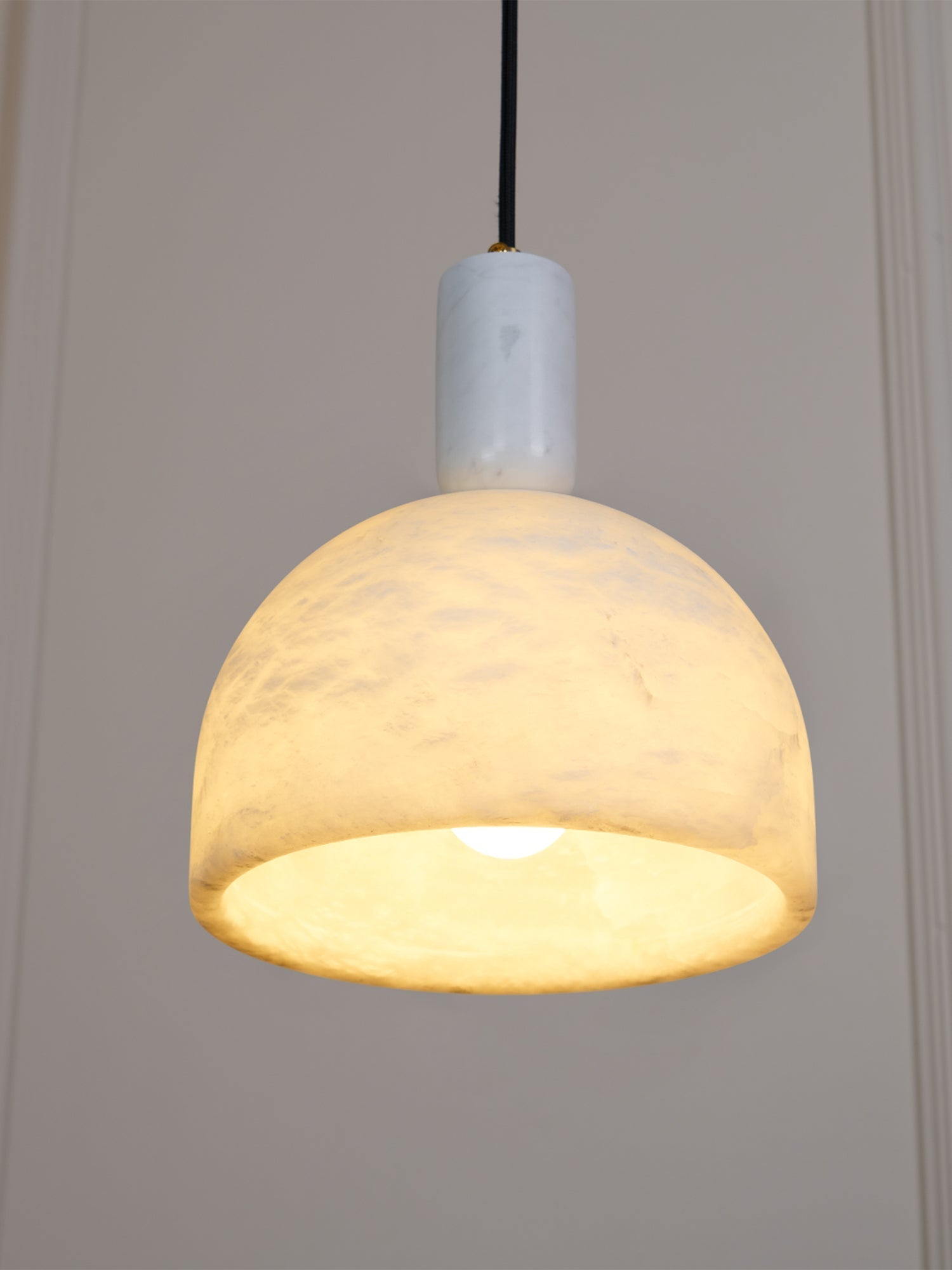 Ulcaris Suspension Moderne Minimaliste en Albâtre - Neutralighting
