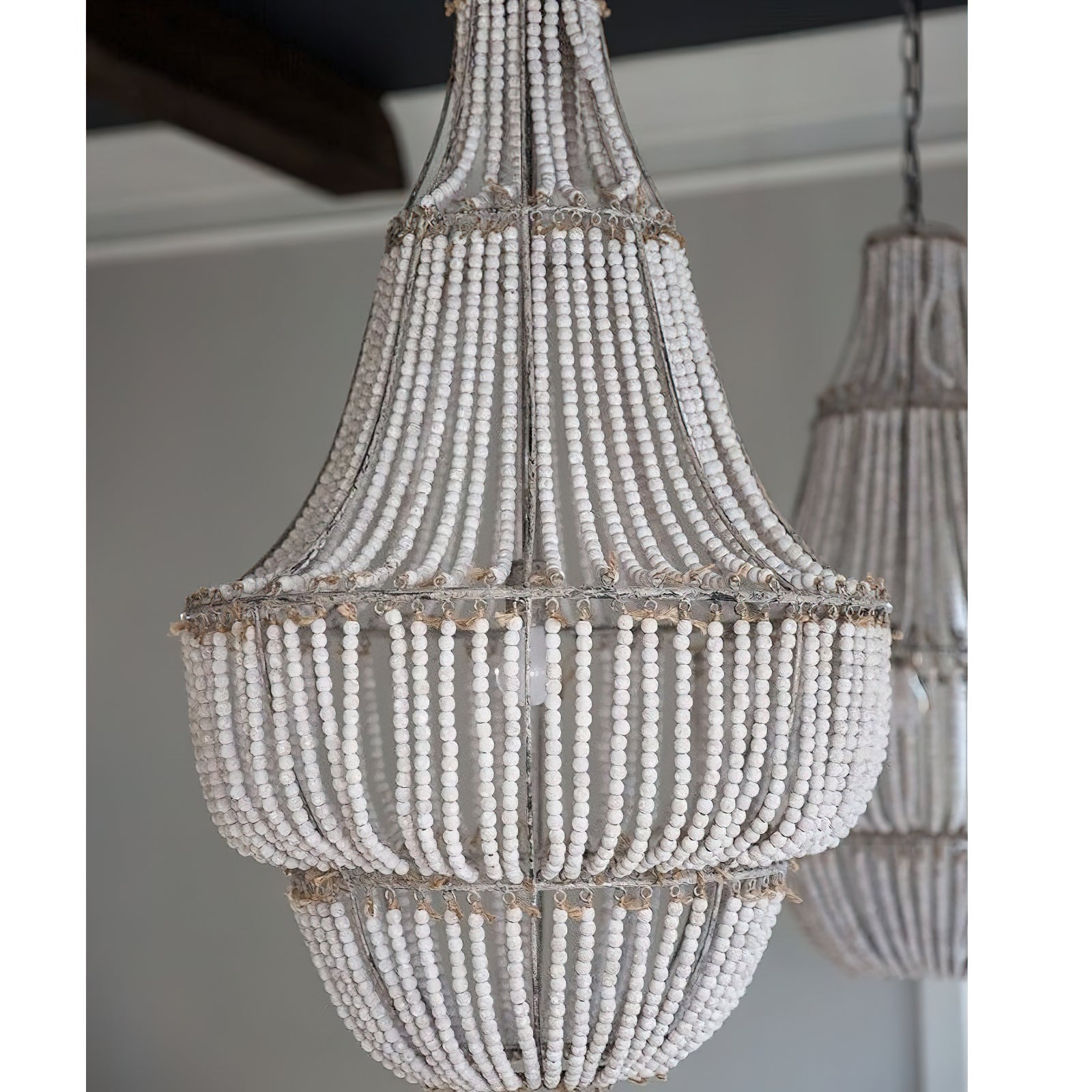 Qvistuvyd Postmodern Luxe Bois Métal Lustre - Neutralighting