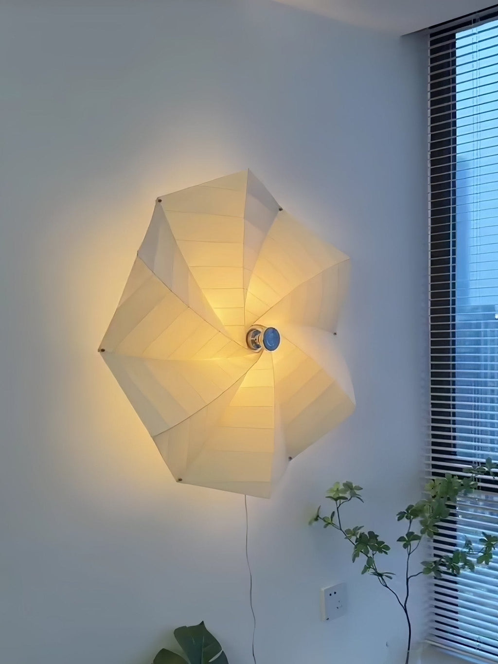 Vadorir Spiral Fabric Pendant Light - Neutralighting