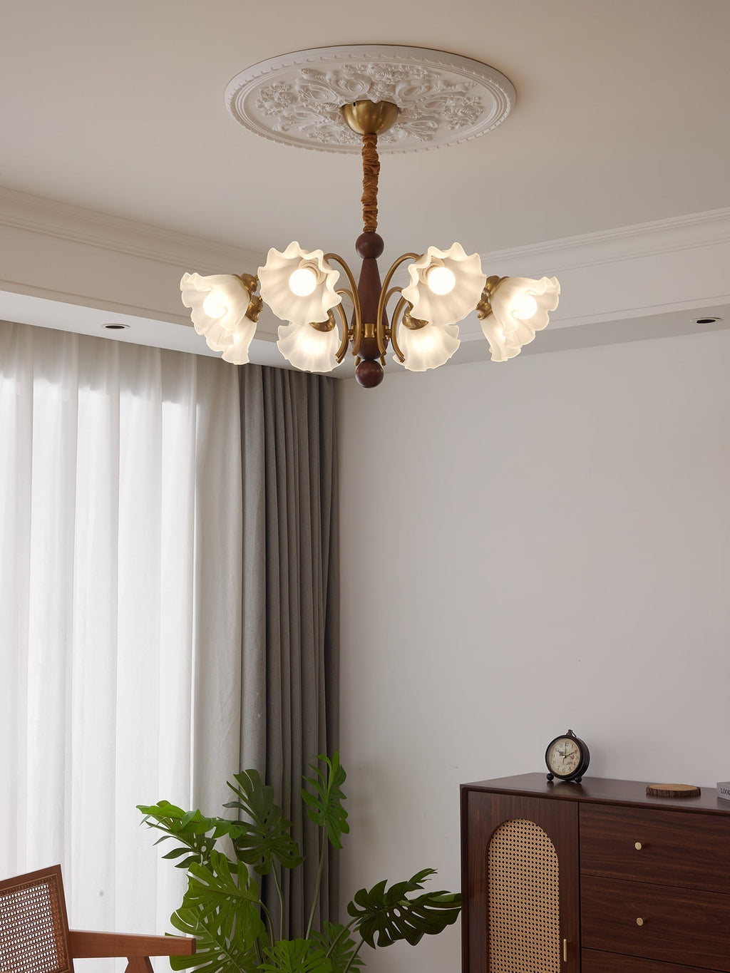 Ilvinan Chandelier Bois Verre Élégance Traditionnelle - Neutralighting