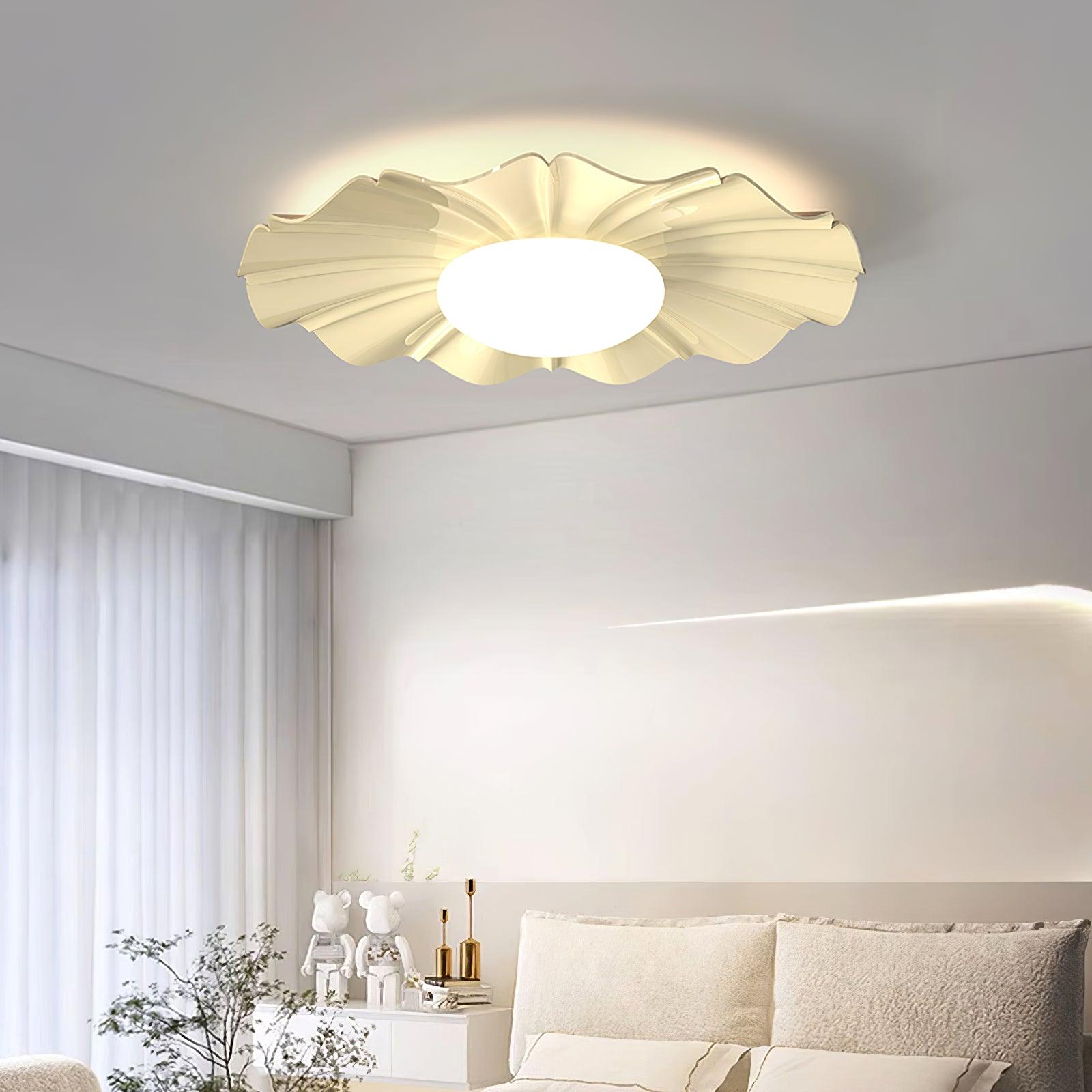Lustra Plafonnier Or LED Sculpté pour Chambre - Neutralighting