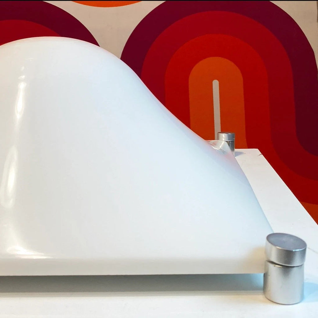 Bolla Plafonnier Courbe Triangle Abat-jour Minimaliste - Neutralighting