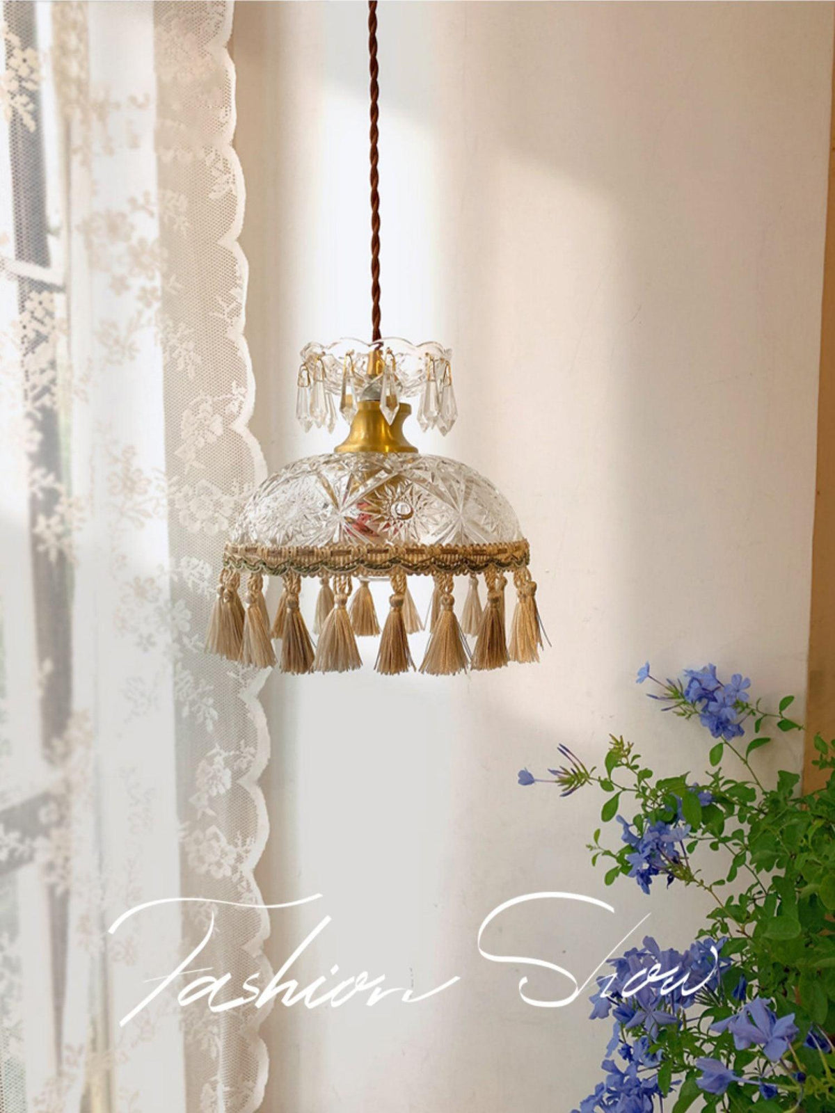 Veloce Suspension Luxueuse en Laiton et Verre - Neutralighting