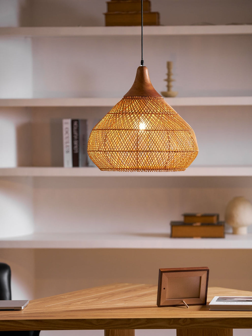 Solavn Lampe suspendue en bois de rotin - Neutralighting