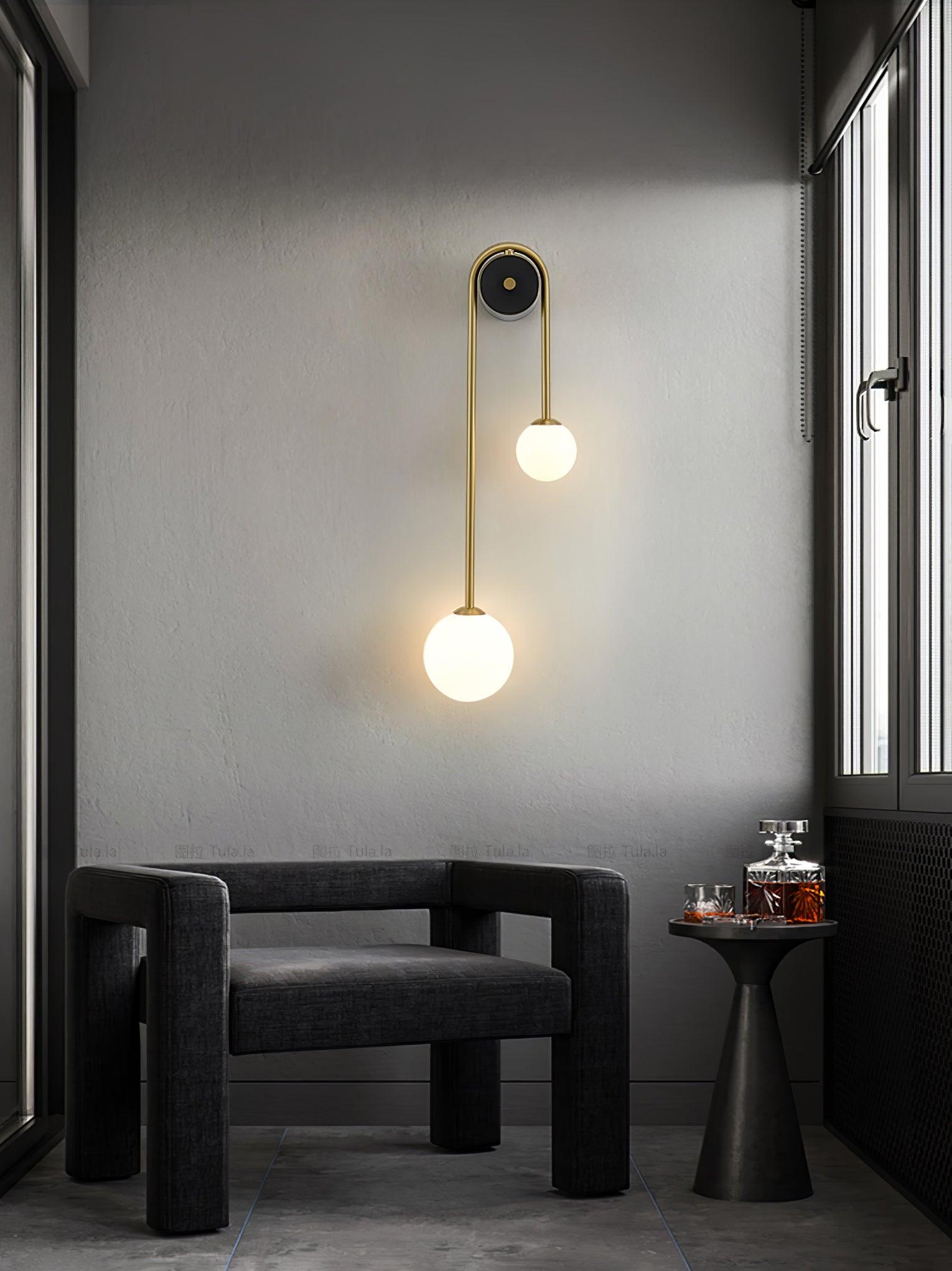Kim Applique Murale Arc Minimaliste en Laiton et Verre - Neutralighting
