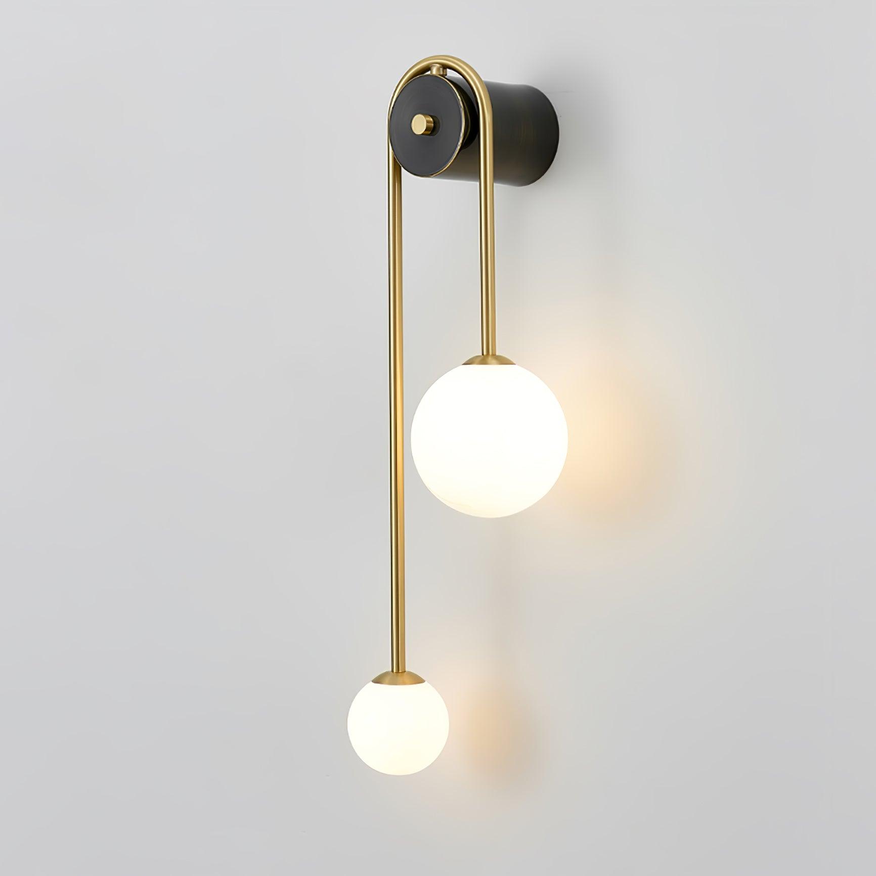 Kim Applique Murale Arc Minimaliste en Laiton et Verre - Neutralighting