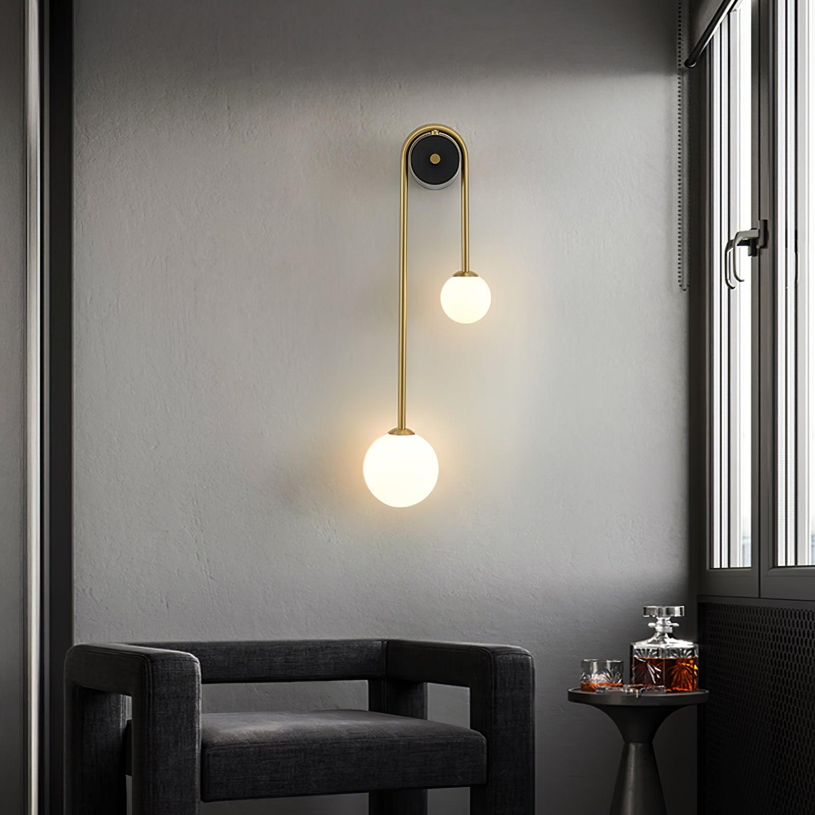 Kim Applique Murale Arc Minimaliste en Laiton et Verre - Neutralighting