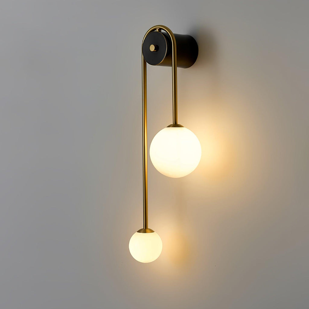 Kim Applique Murale Arc Minimaliste en Laiton et Verre - Neutralighting