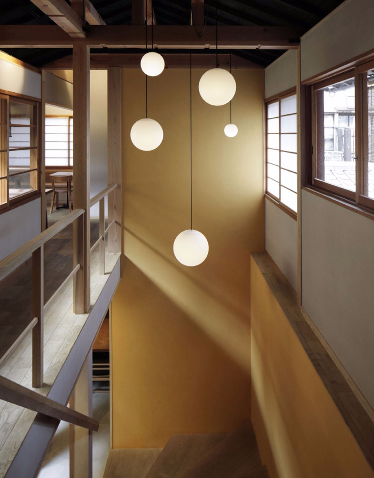 Lustra Lampe Pendante Collection Architecturale en Laiton - Neutralighting