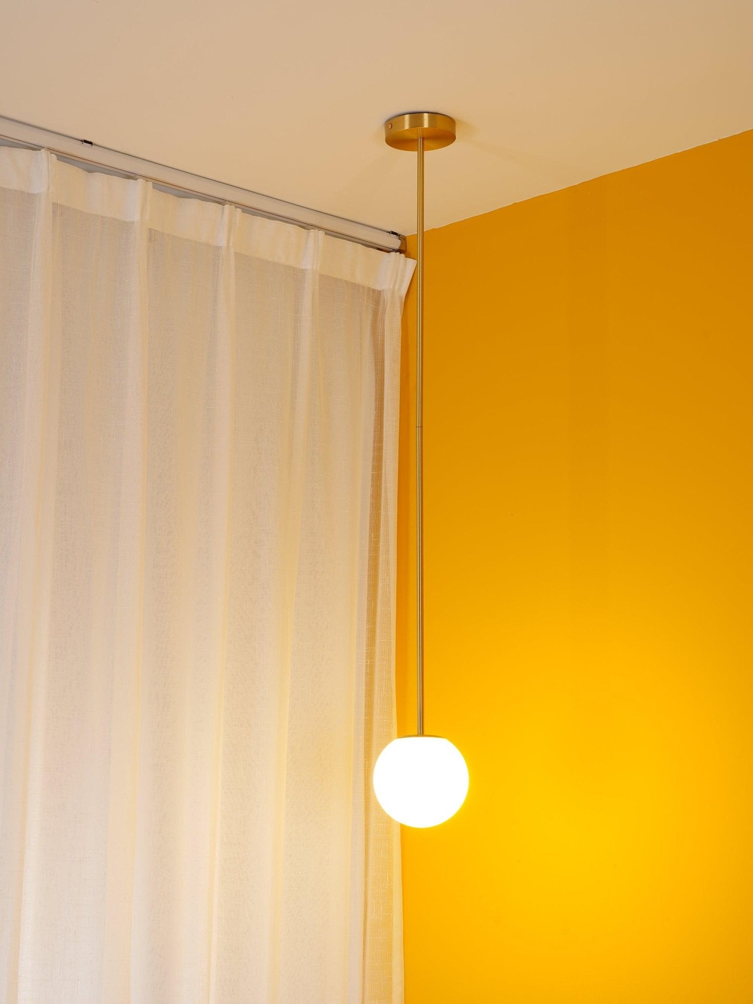 Lustra Lampe Pendante Collection Architecturale en Laiton - Neutralighting