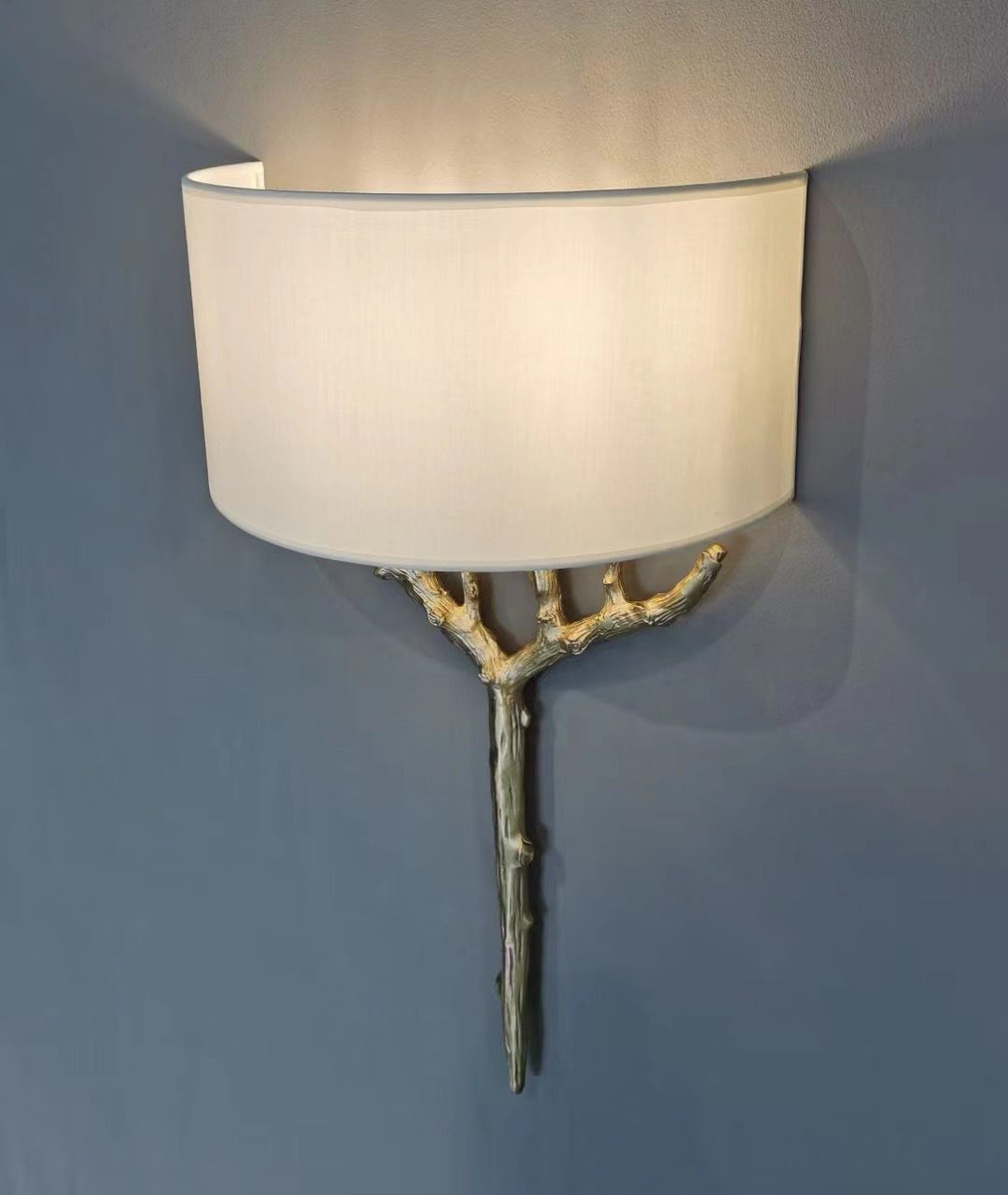 Ceryndir Andouiller Laiton Applique Murale - Neutralighting