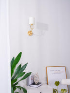 Noble Applique Murale Élégance Tête de Cerf Laiton - Neutralighting