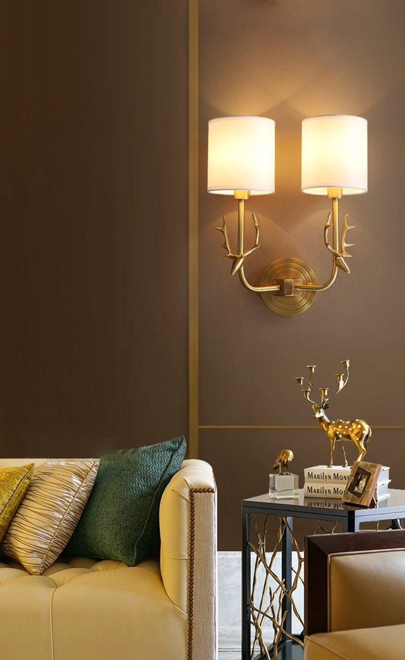 Noble Applique Murale Élégance Tête de Cerf Laiton - Neutralighting