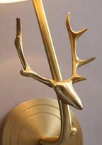 Noble Applique Murale Élégance Tête de Cerf Laiton - Neutralighting
