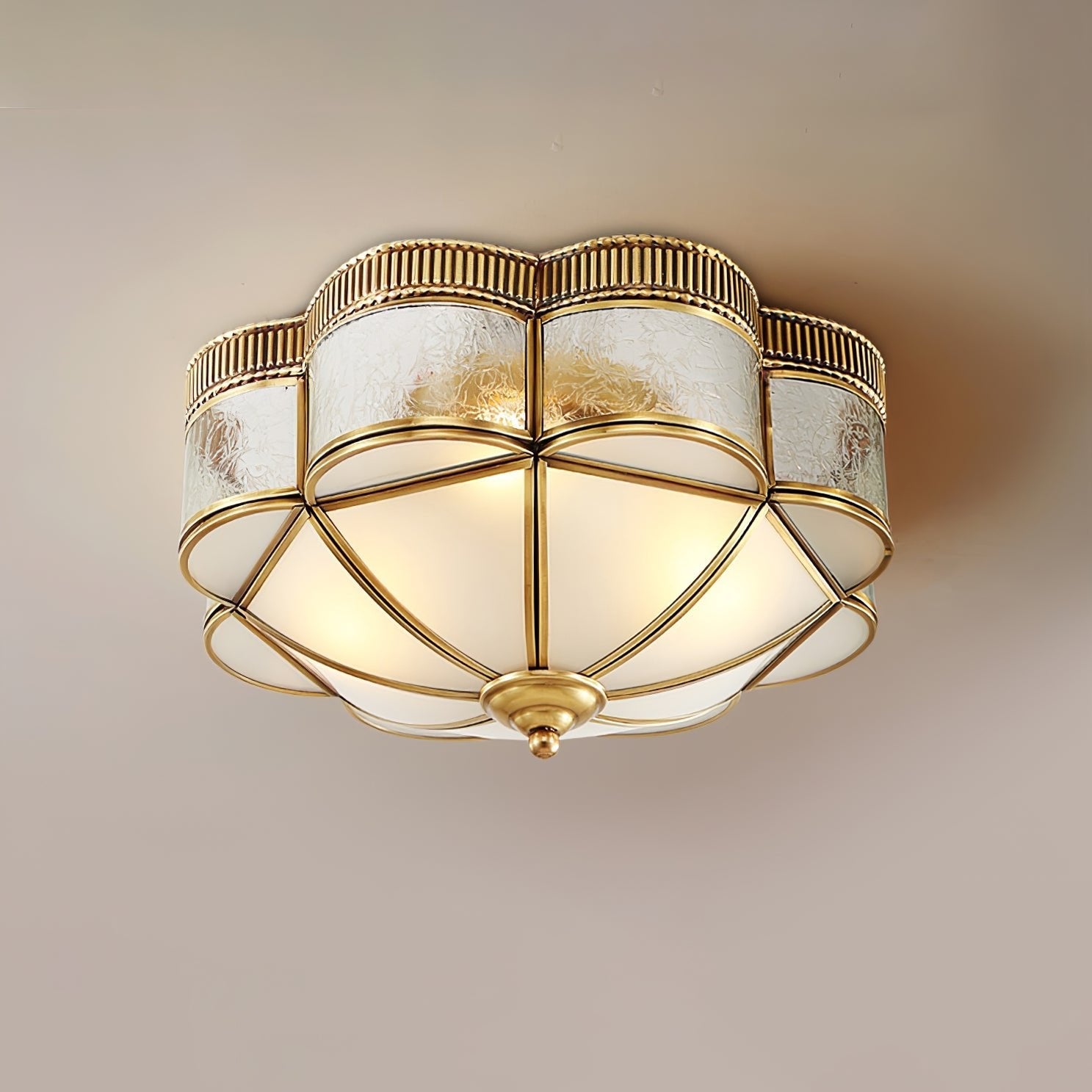 Solara Plafonnier Laiton Dôme Dépoli Classique Élégant - Neutralighting